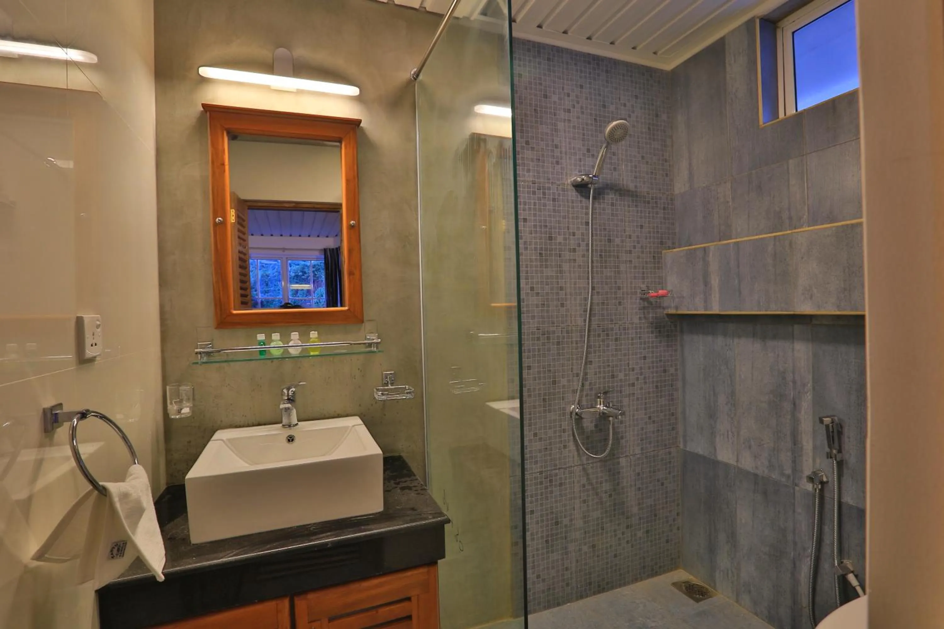 Bathroom in Lemas Holiday Bungalow