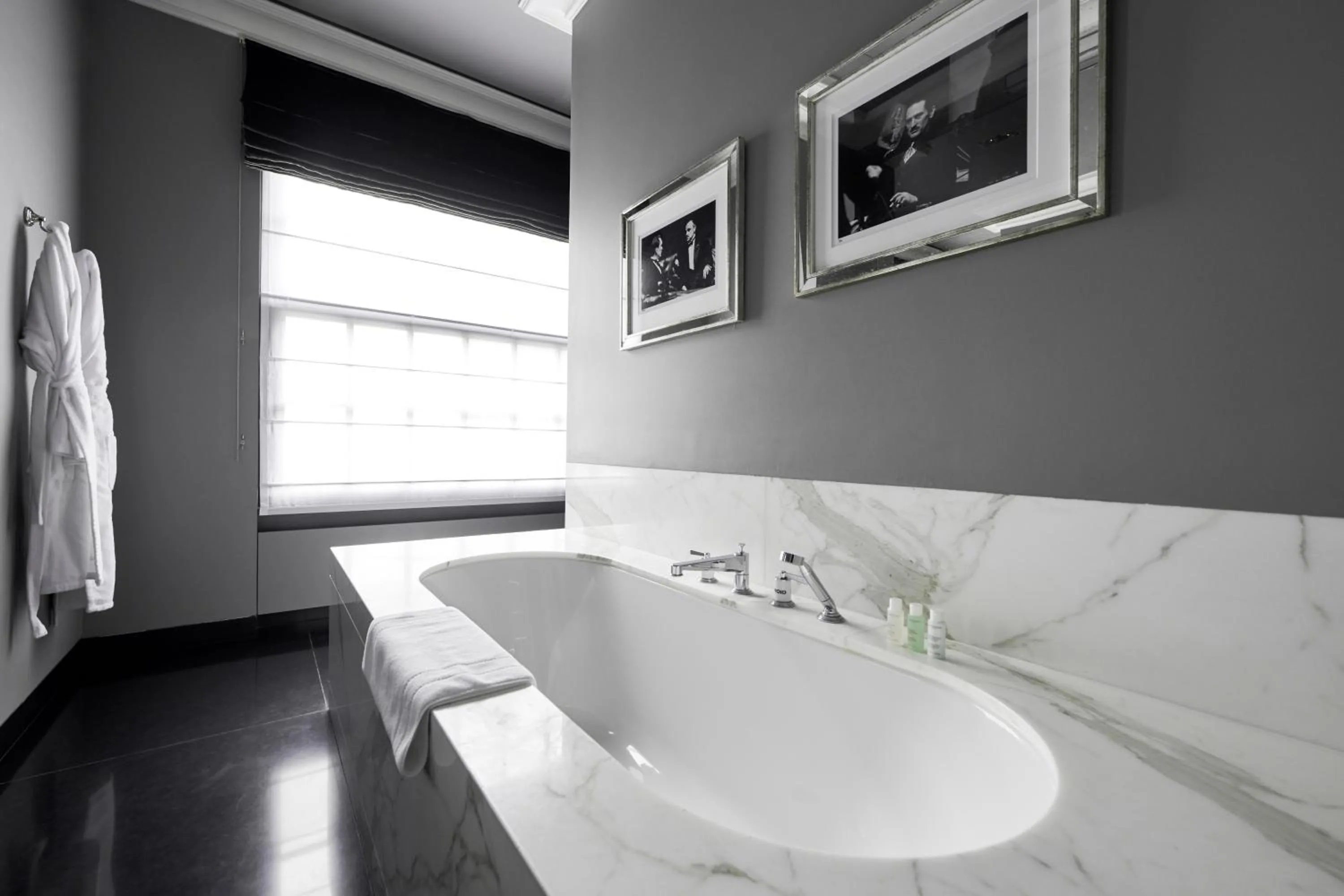 Bathroom in Hotel Odette en Ville