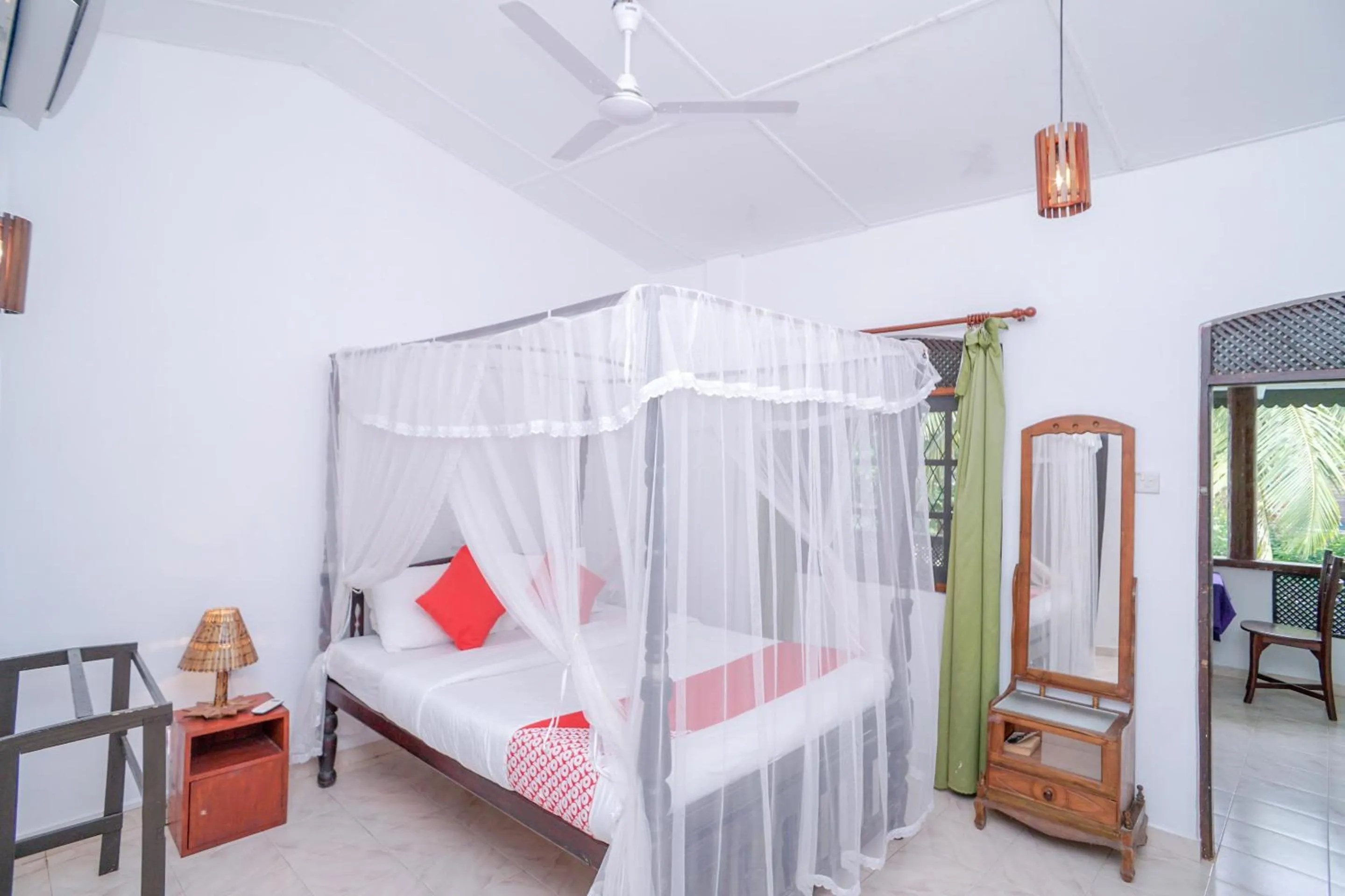 Bedroom, Bed in Sea view Beach Resort