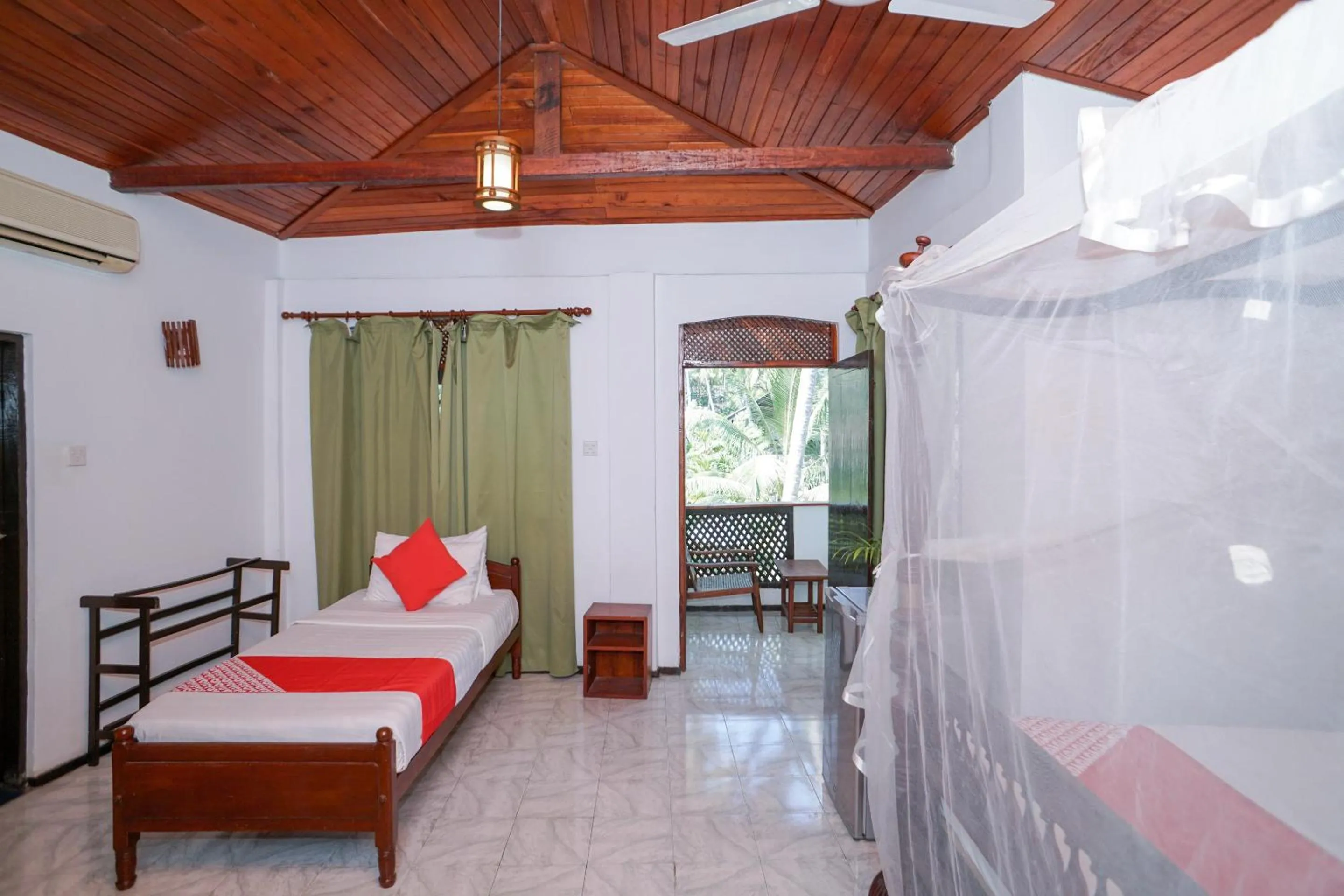 Bedroom, Bed in Sea view Beach Resort