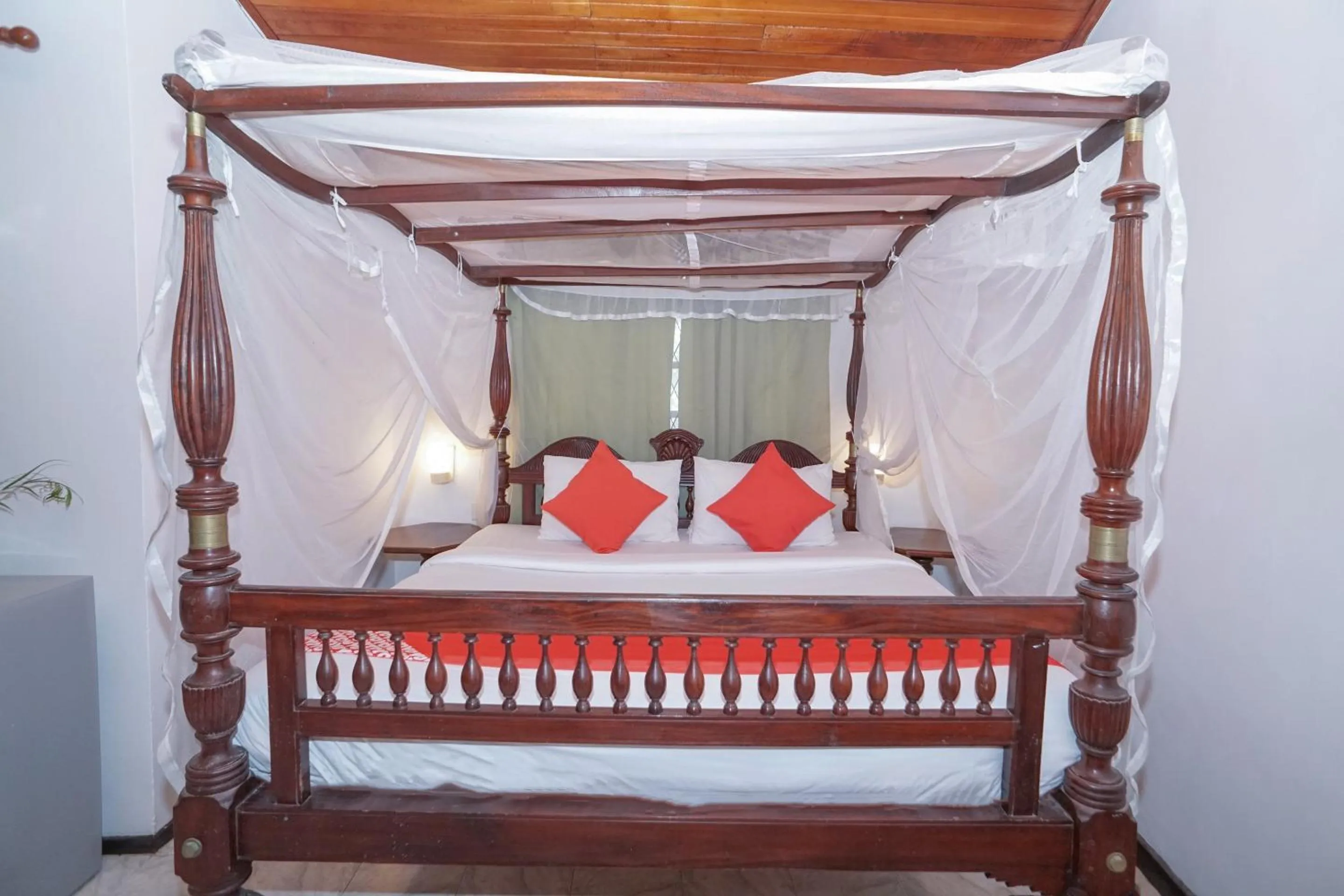 Bedroom, Bed in Sea view Beach Resort