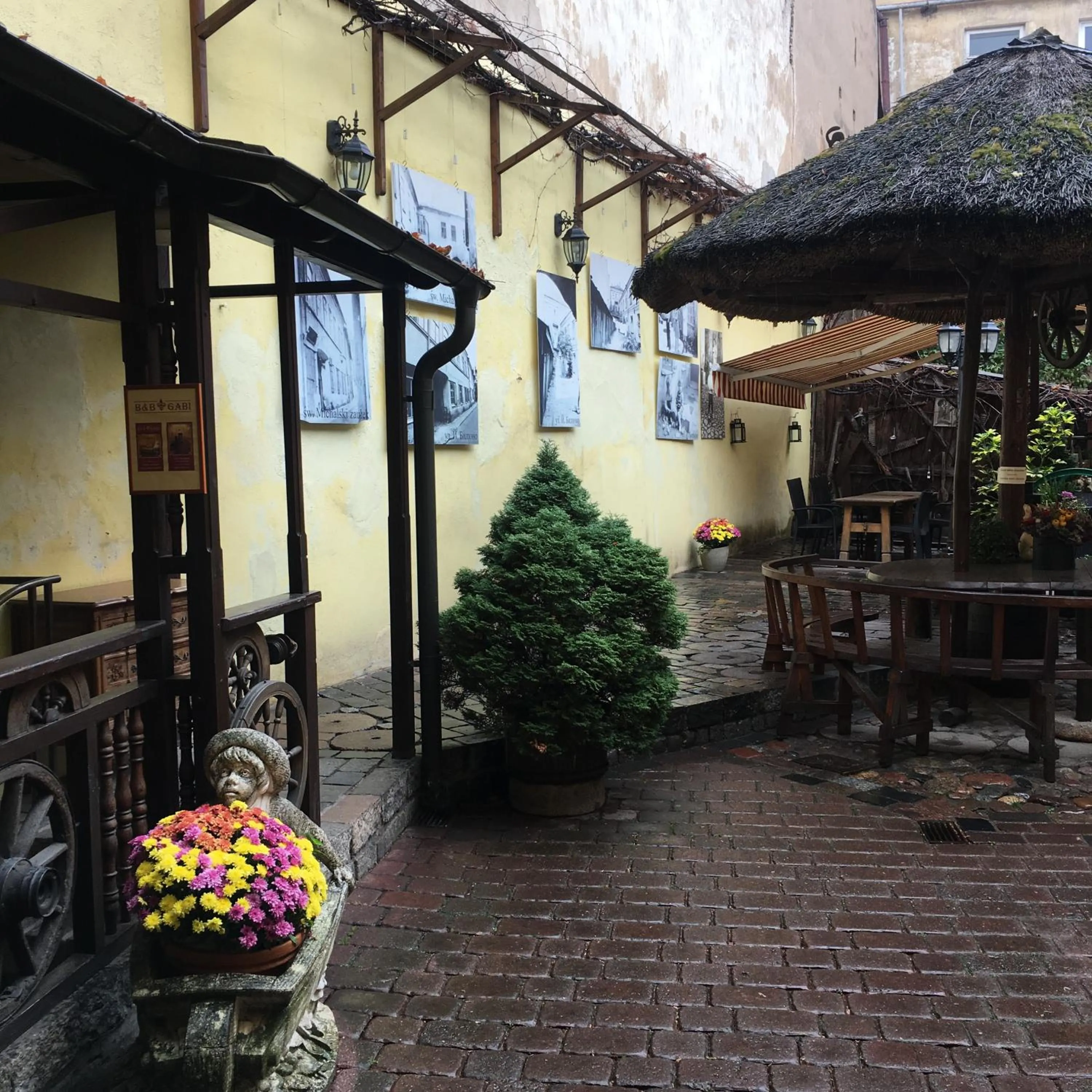 Balcony/Terrace in Gabi B&B