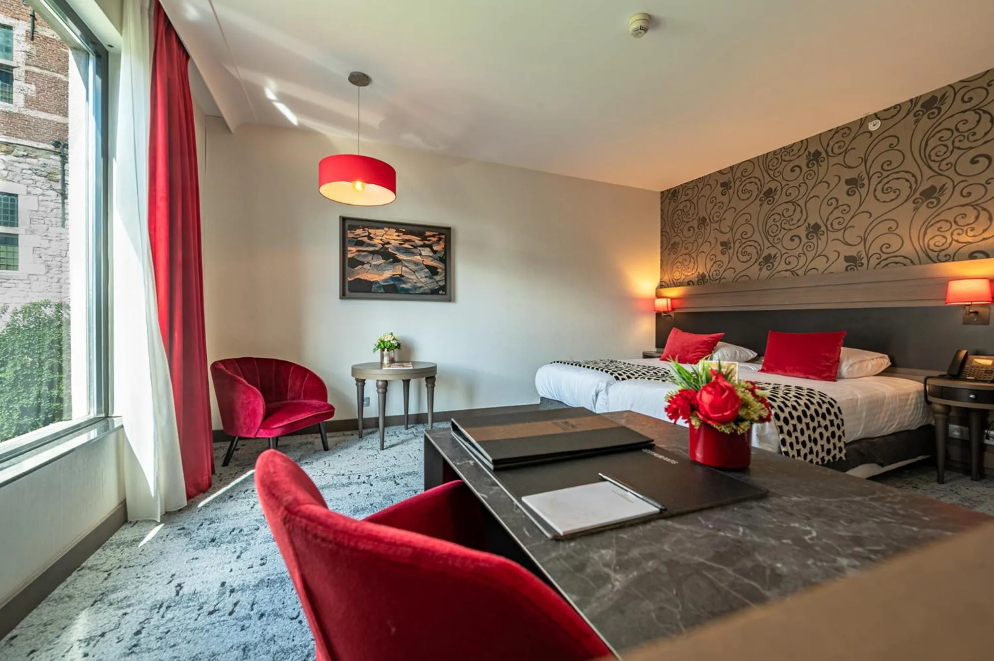 Bed in Van Der Valk Sélys Liège Hotel & Spa