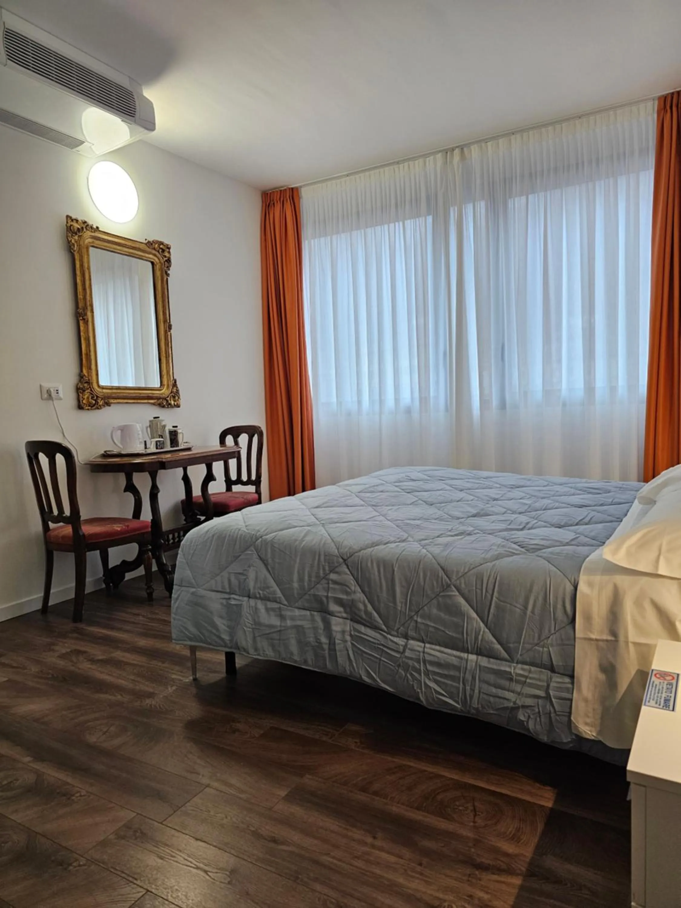 Bed in Victoria Royal Garden