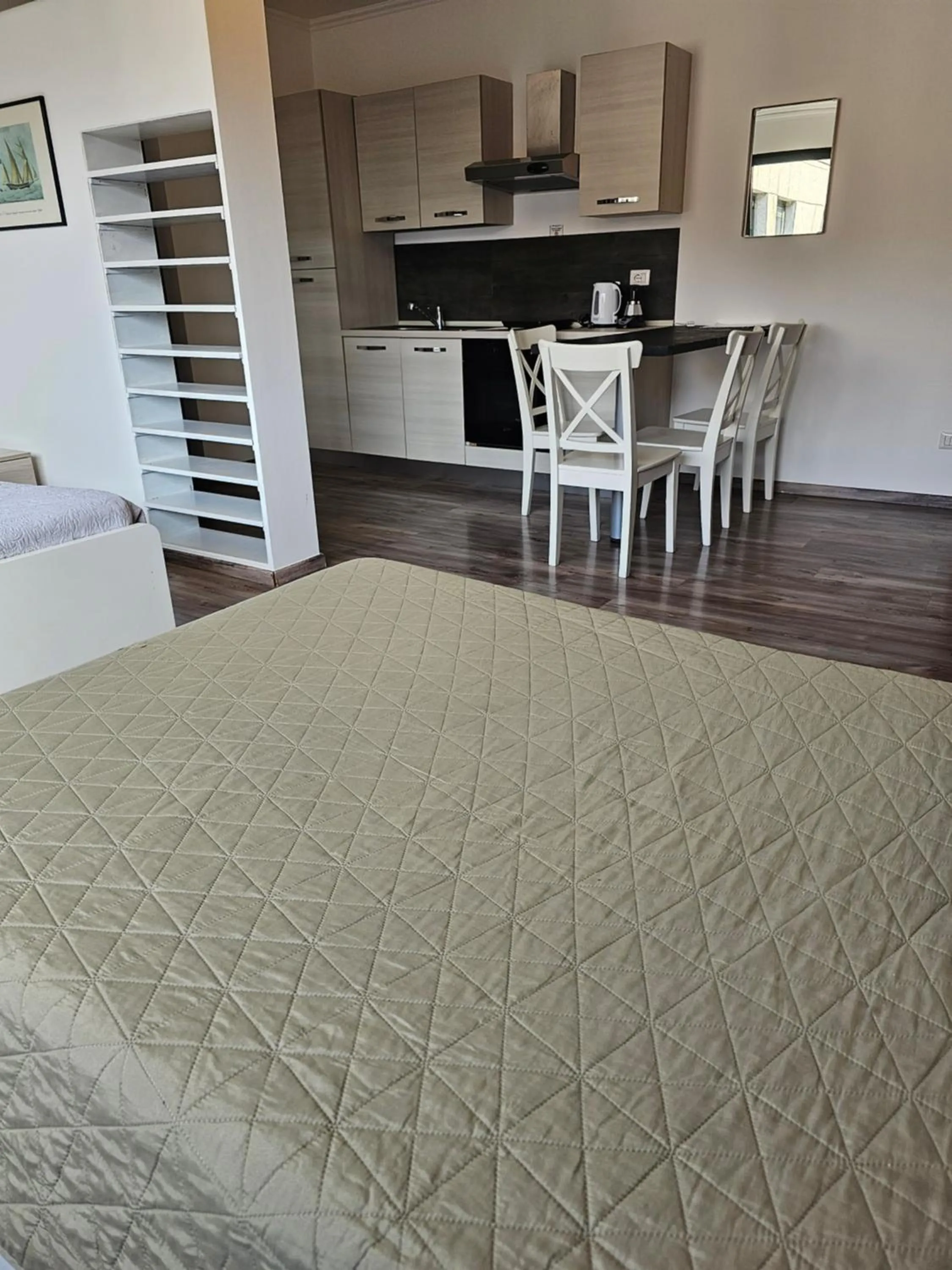 Victoria Royal Garden