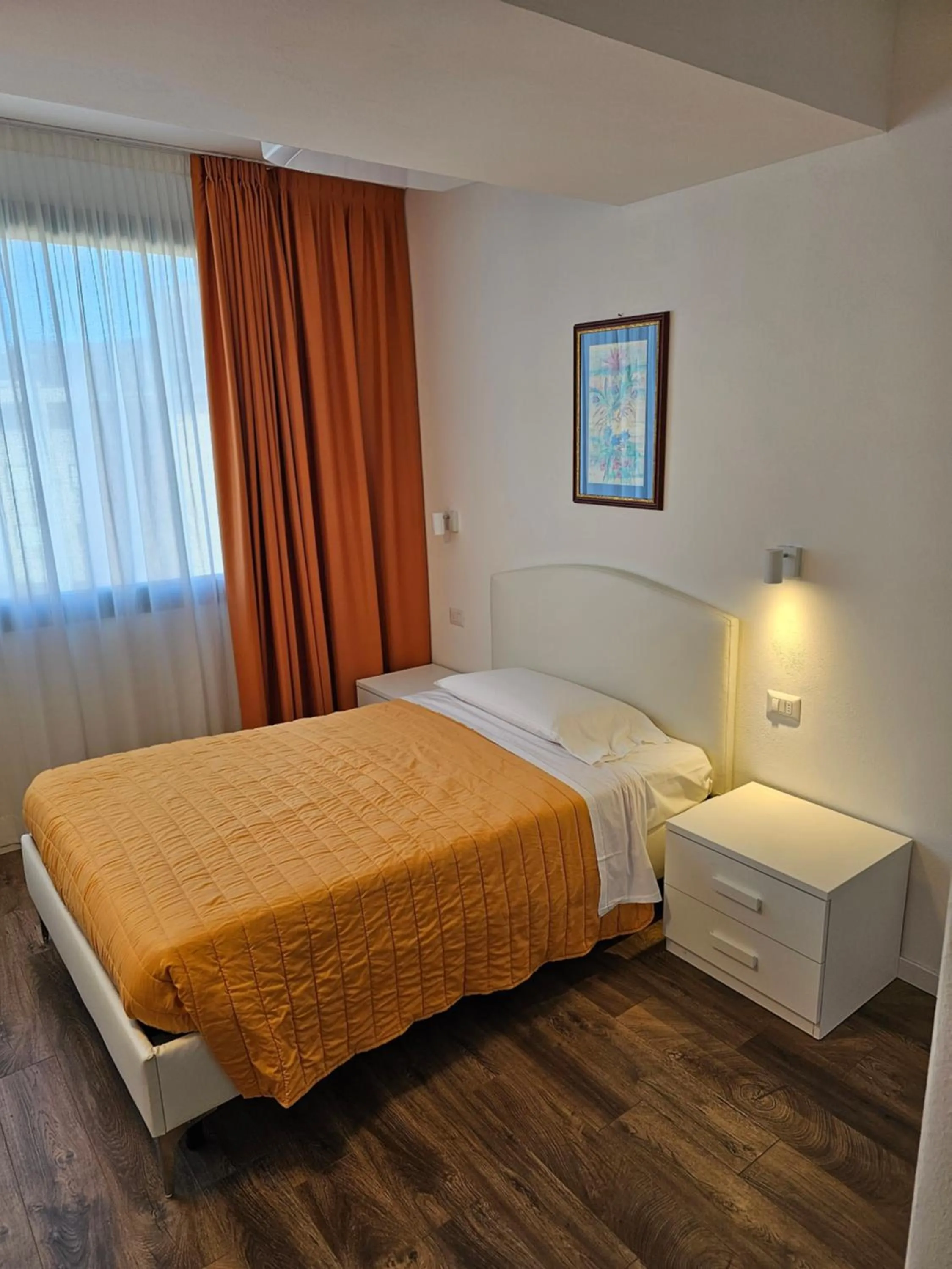 Bed in Victoria Royal Garden