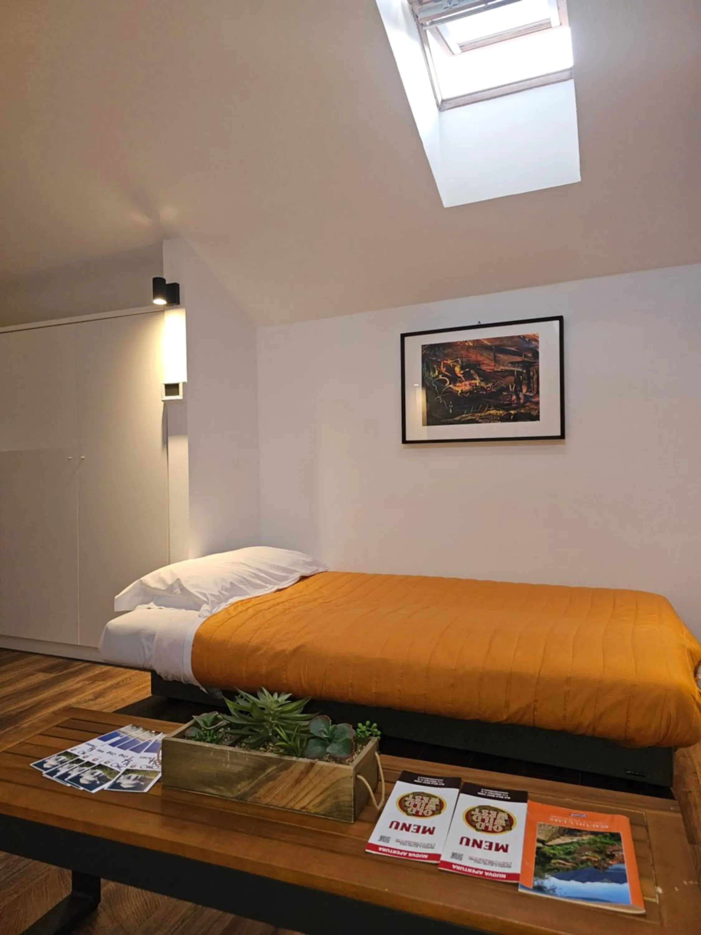 Bed in Victoria Royal Garden