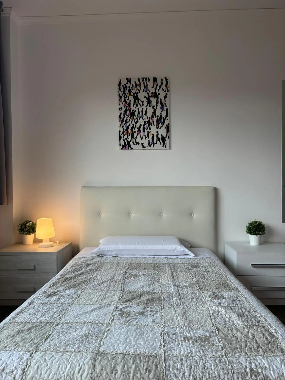 Bed in Victoria Royal Garden