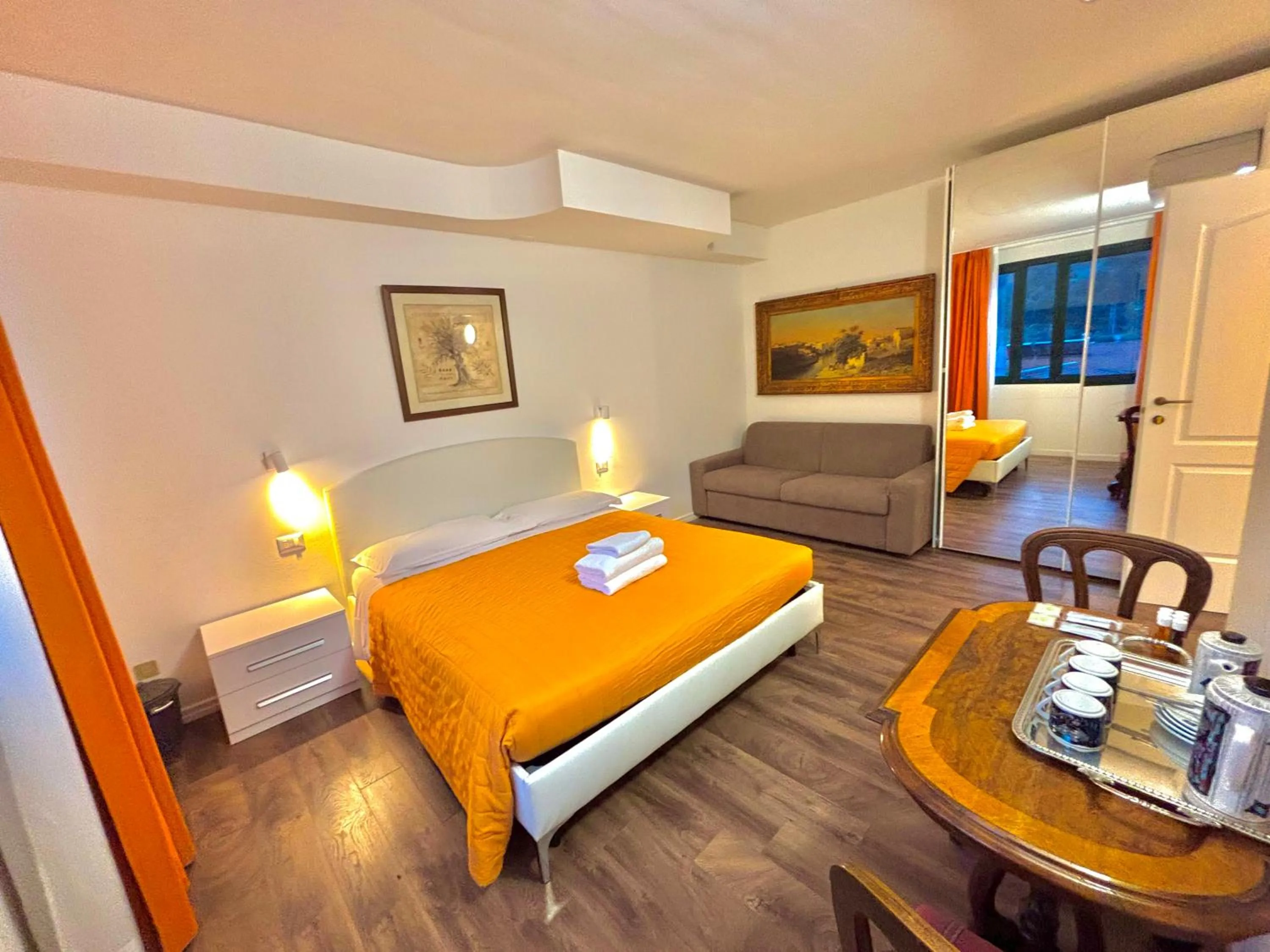 Bed in Victoria Royal Garden