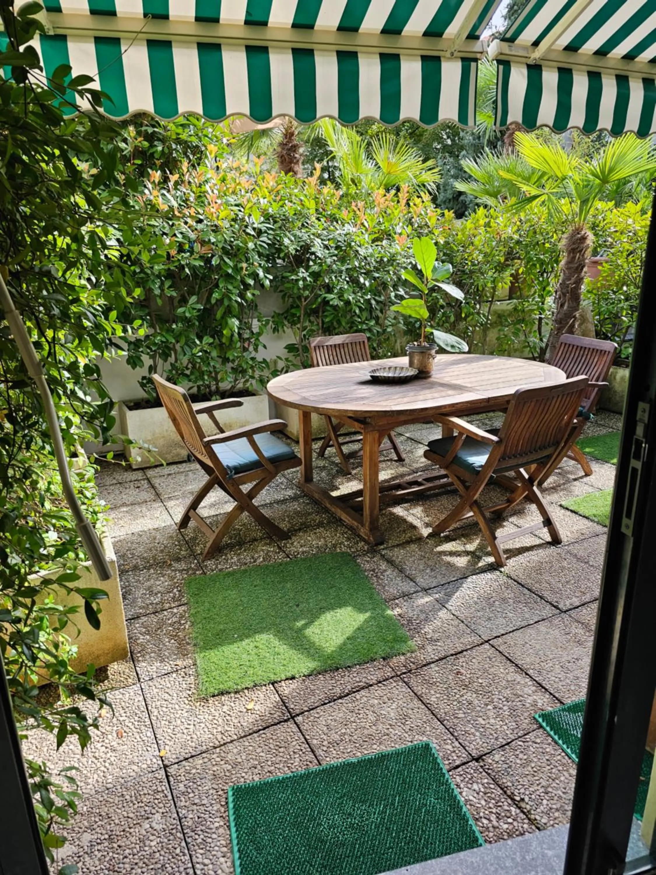 Victoria Royal Garden