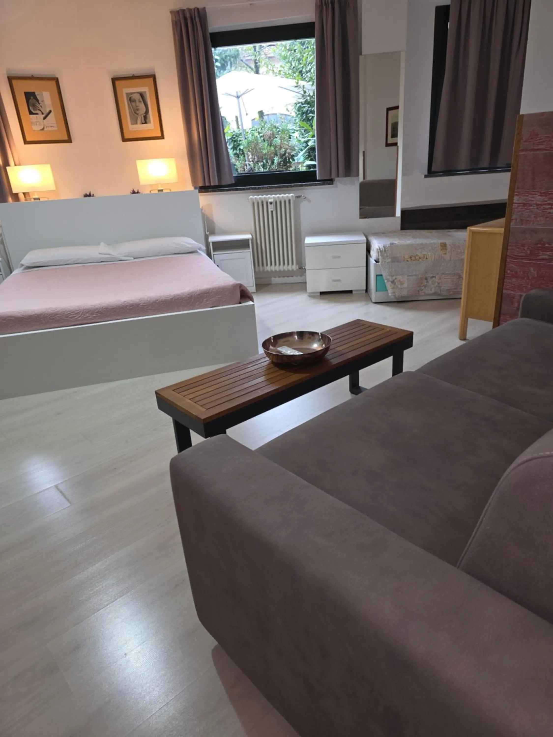 Bed in Victoria Royal Garden