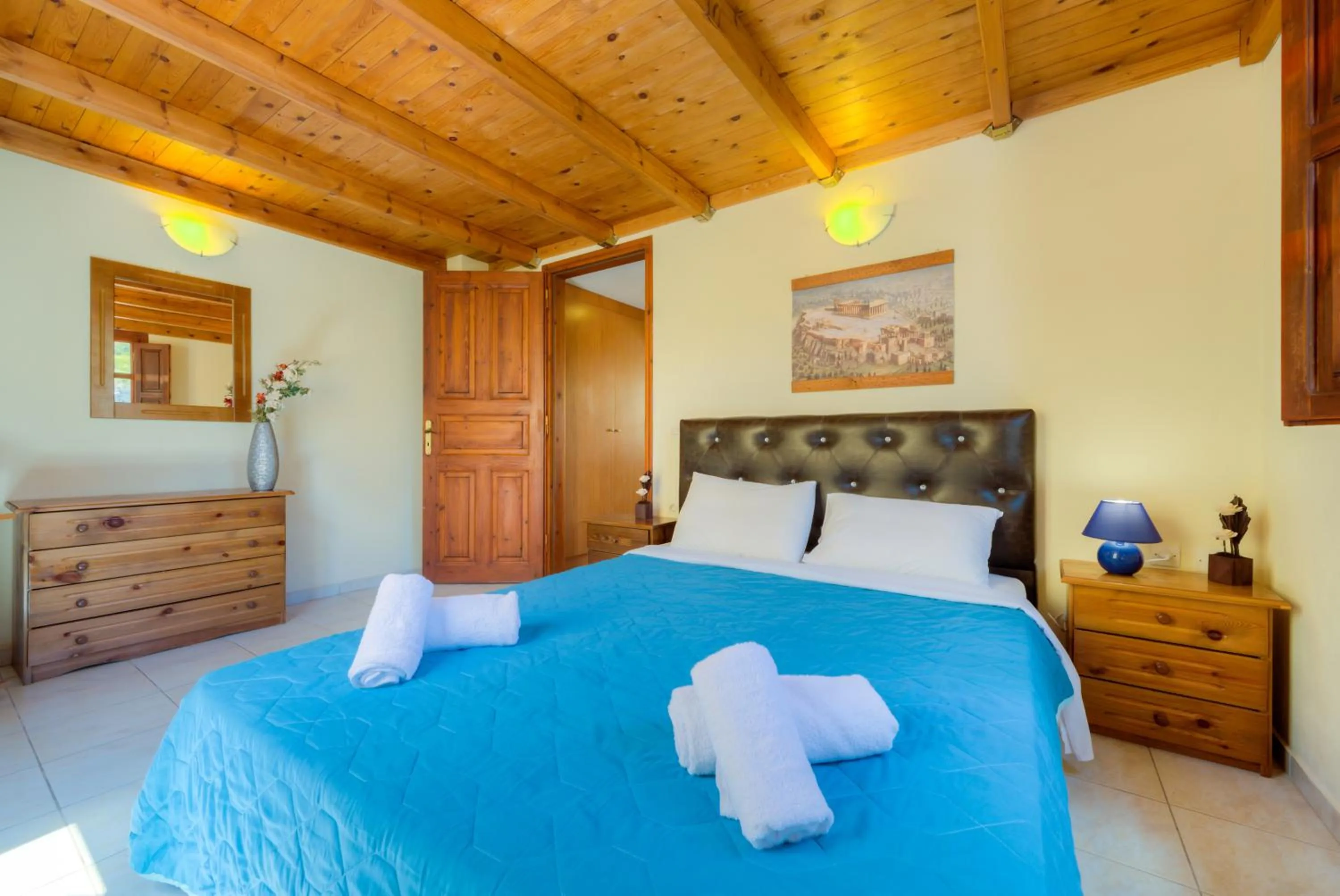 Bedroom, Bed in Soulis Hotel