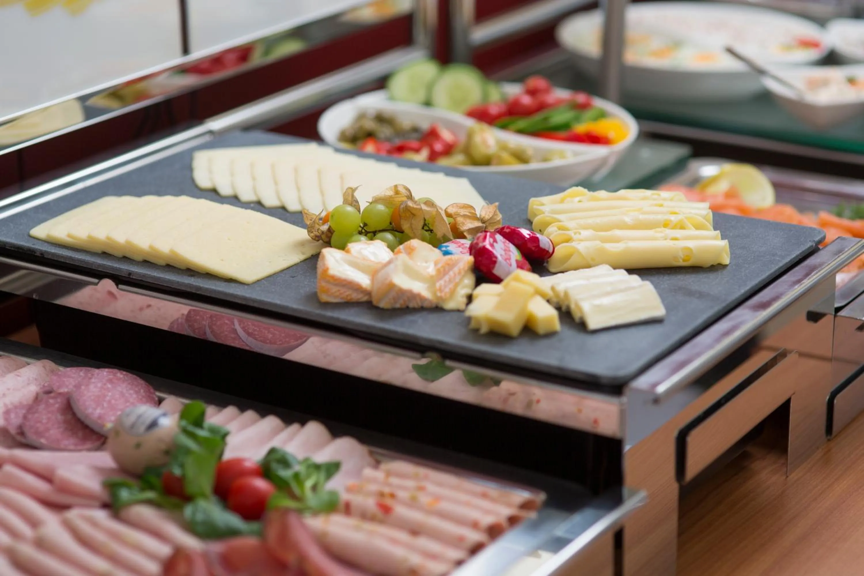 Buffet breakfast in Stadthotel Crailsheim