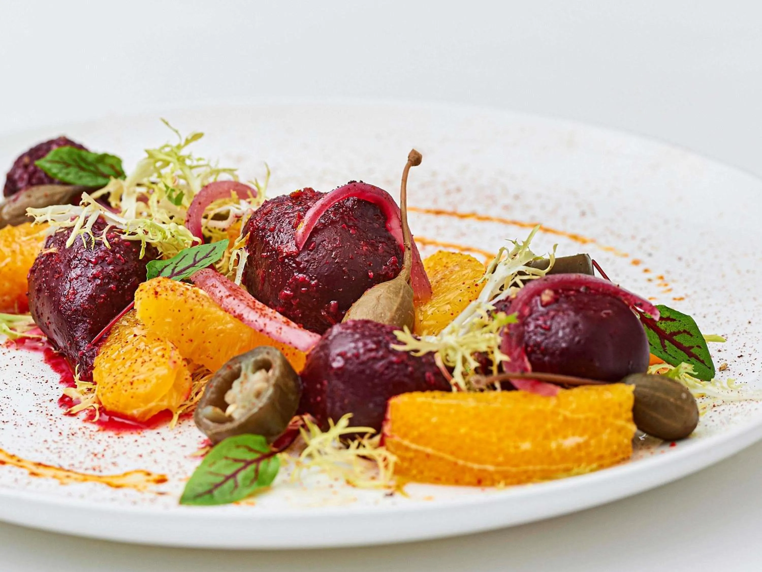 Lounge or bar in Novotel Toronto Vaughan Centre