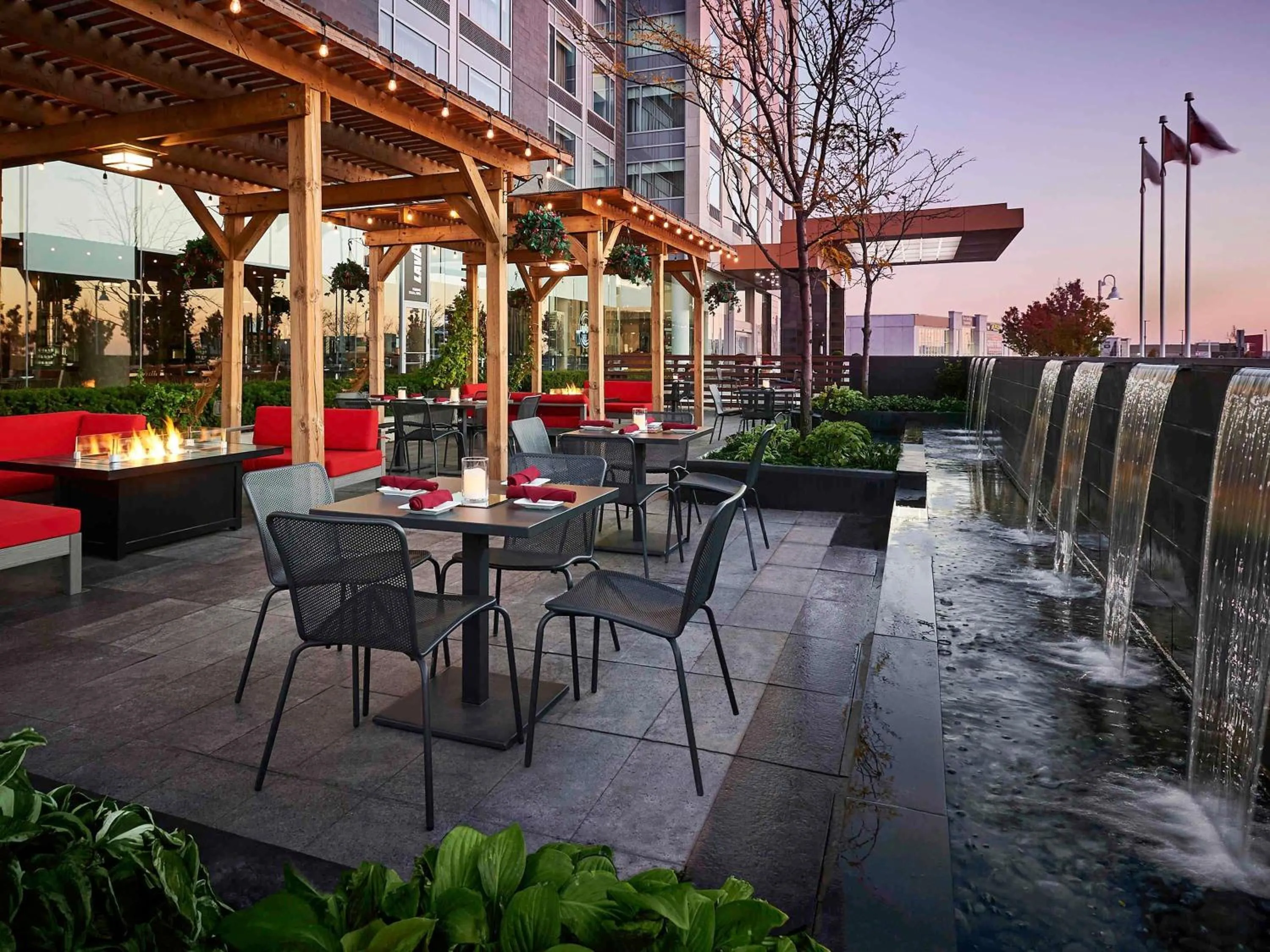 Property building in Novotel Toronto Vaughan Centre