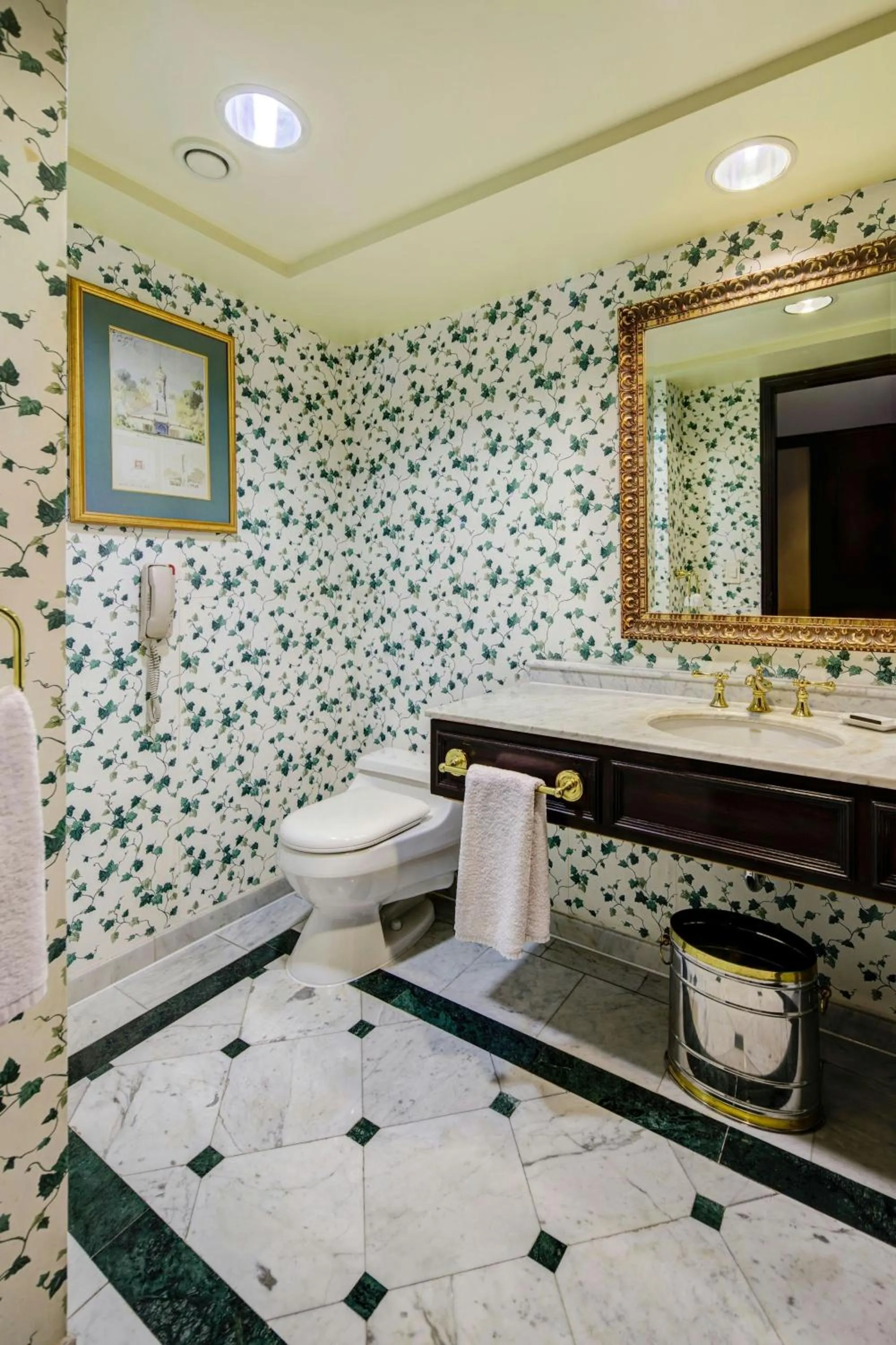 Photo of the whole room in Sheraton Santiago Hotel & Convention Center