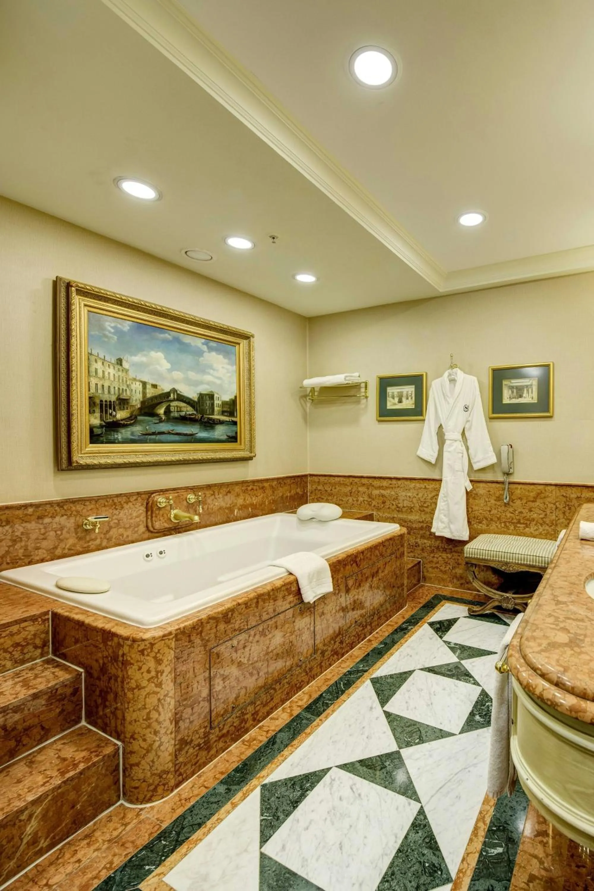 Bathroom in Sheraton Santiago Hotel & Convention Center