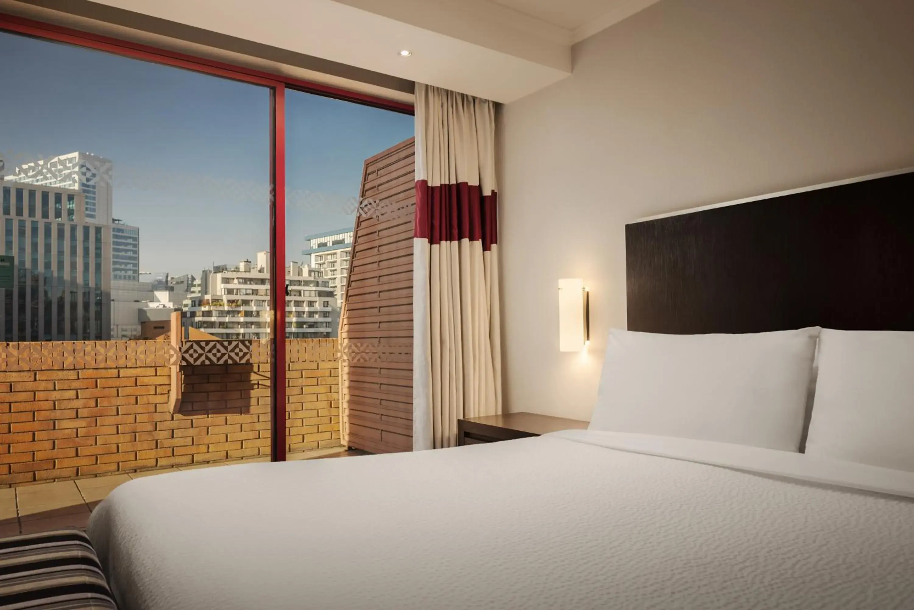 One-Bedroom Junior King Suite with City View in Four Points by Sheraton Santiago One-Bedroom Junior King Suite with City View in Four Points by Sheraton Santiago