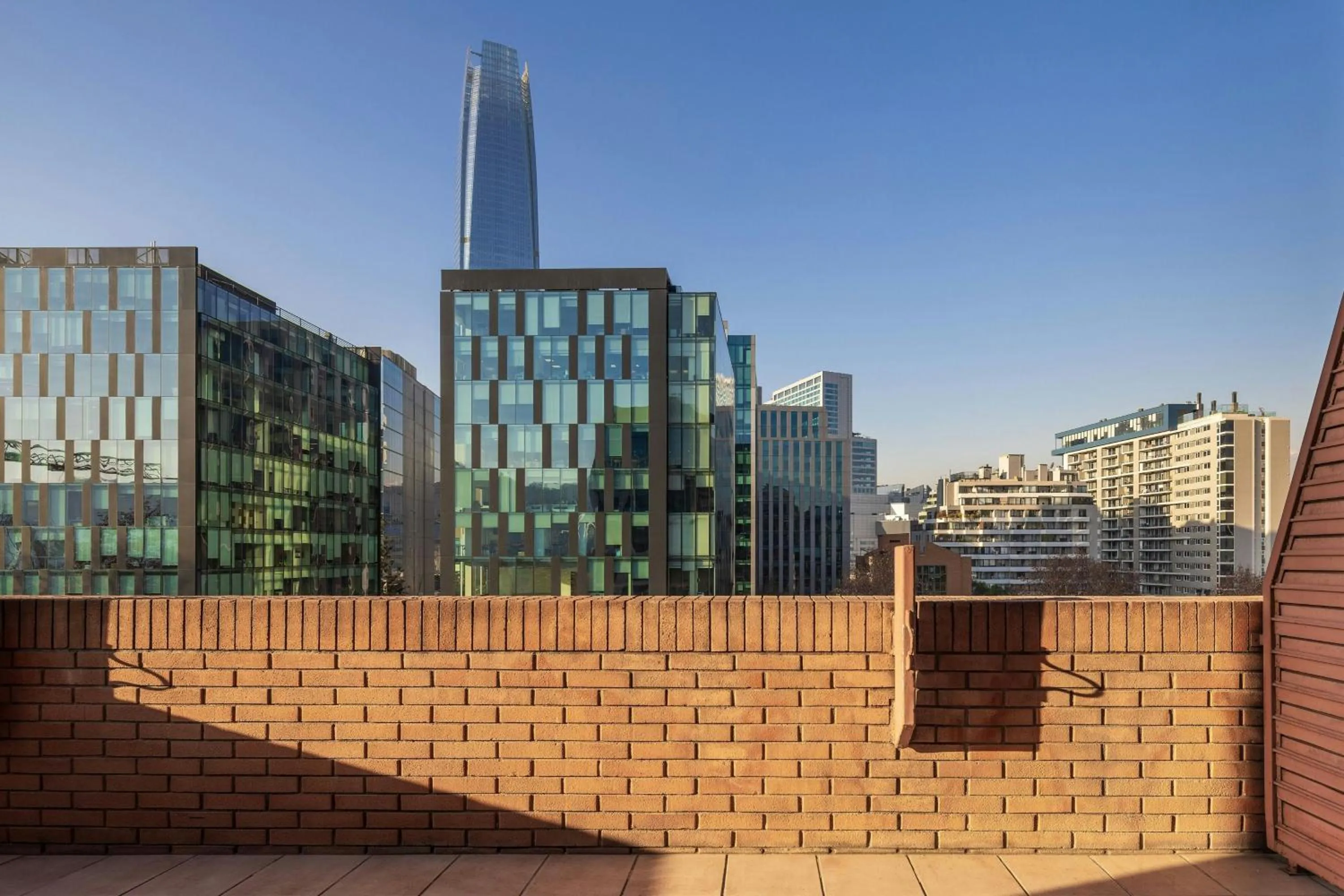 Photo of the whole room in Four Points by Sheraton Santiago