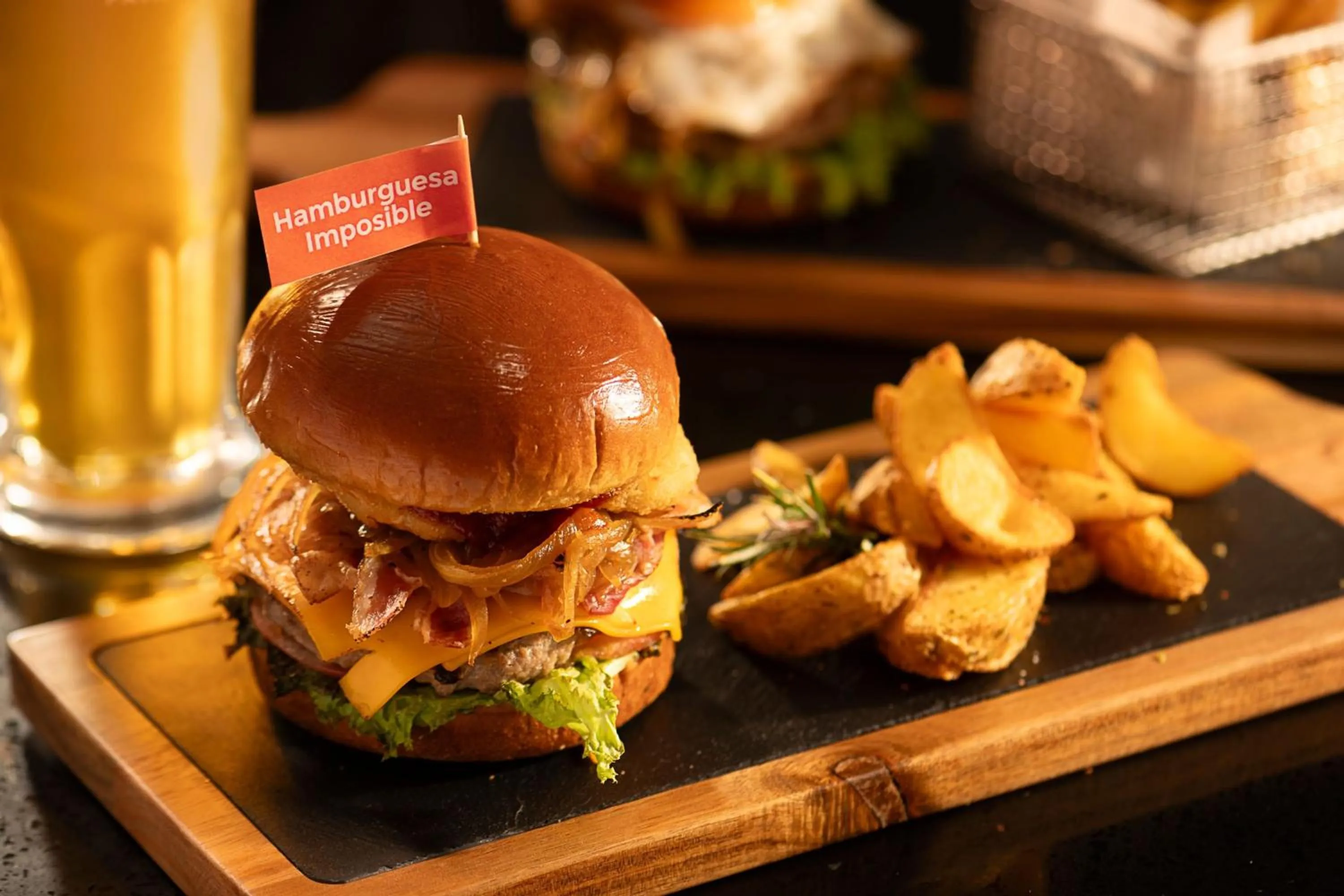 Restaurant/places to eat in Four Points by Sheraton Santiago