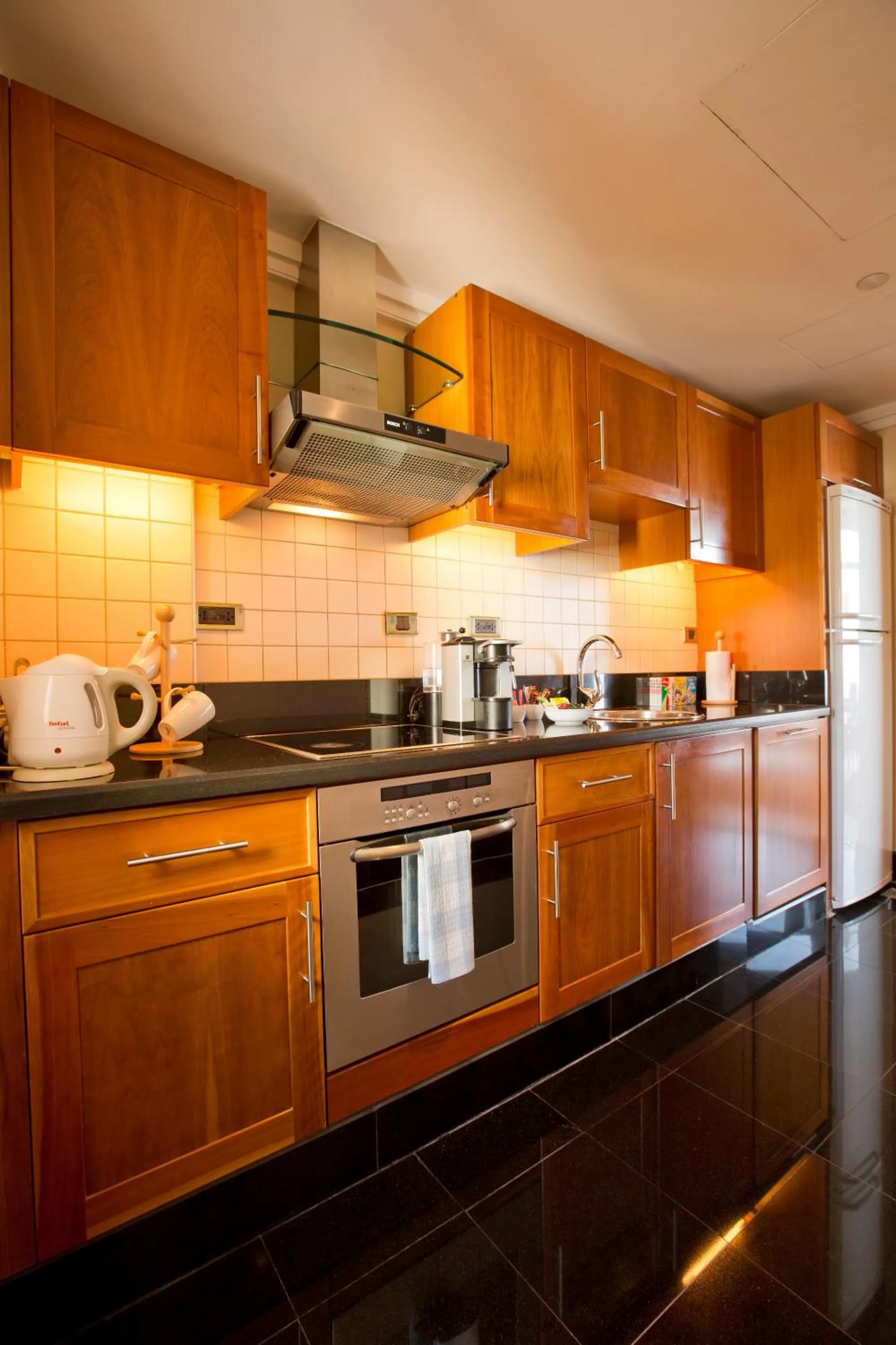 Kitchen or kitchenette in Phoenicia Residence