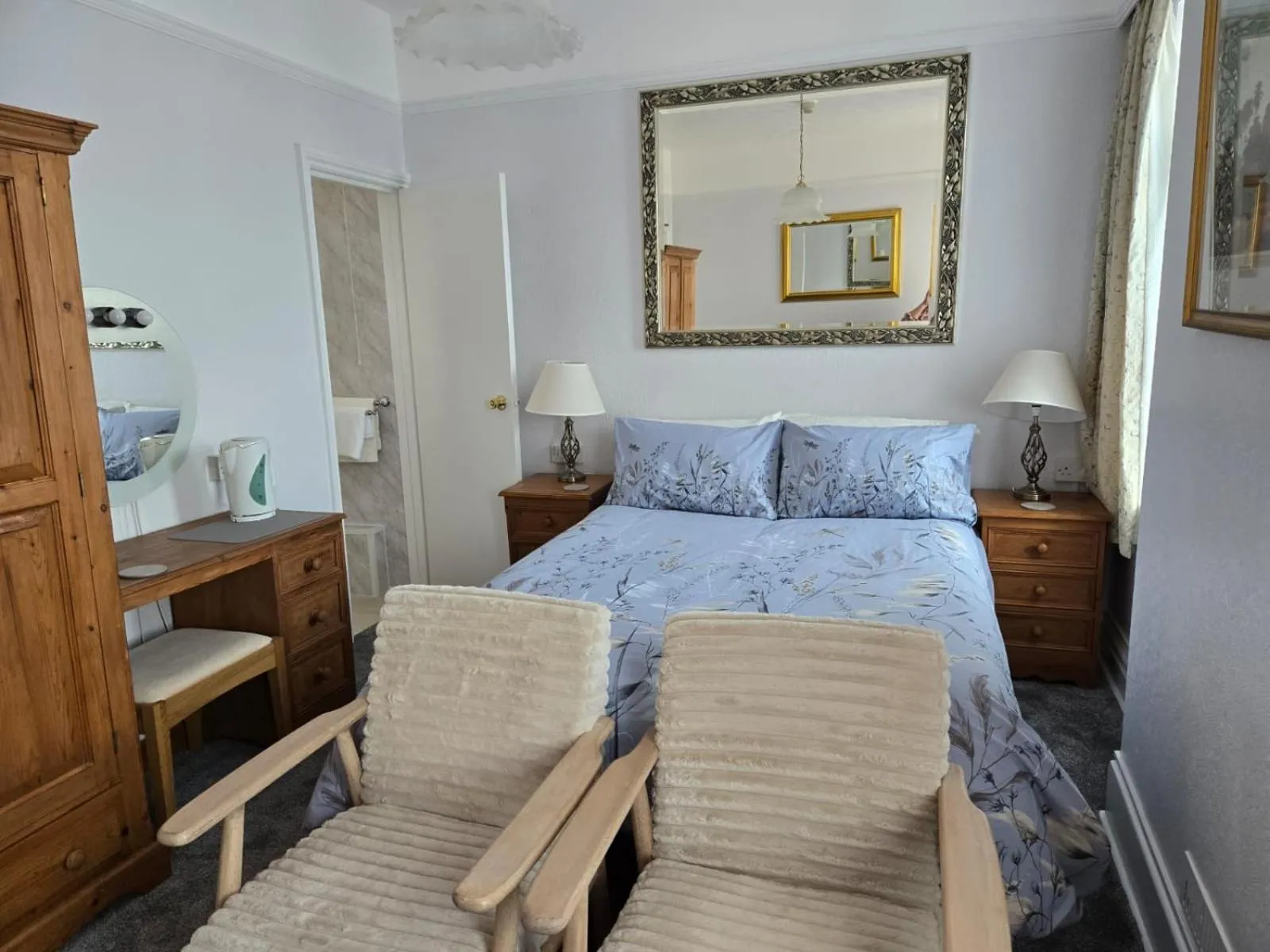 Photo of the whole room, Bed in Shoreline Holiday Accommodation