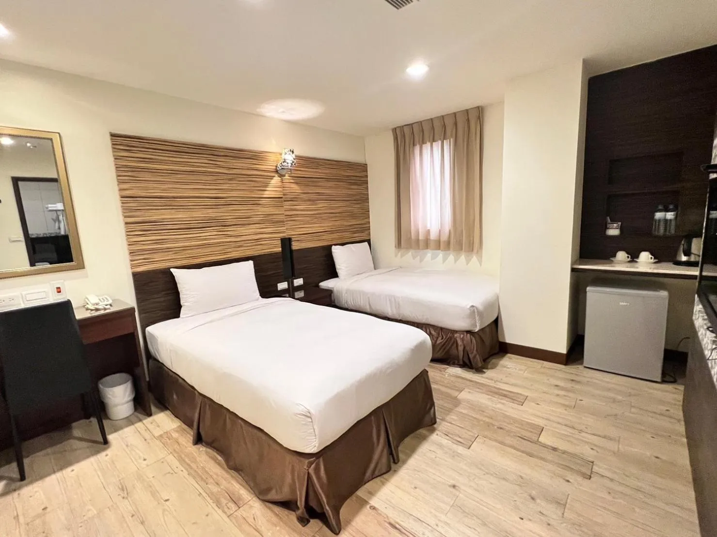 Bed in Kaishen Hotel