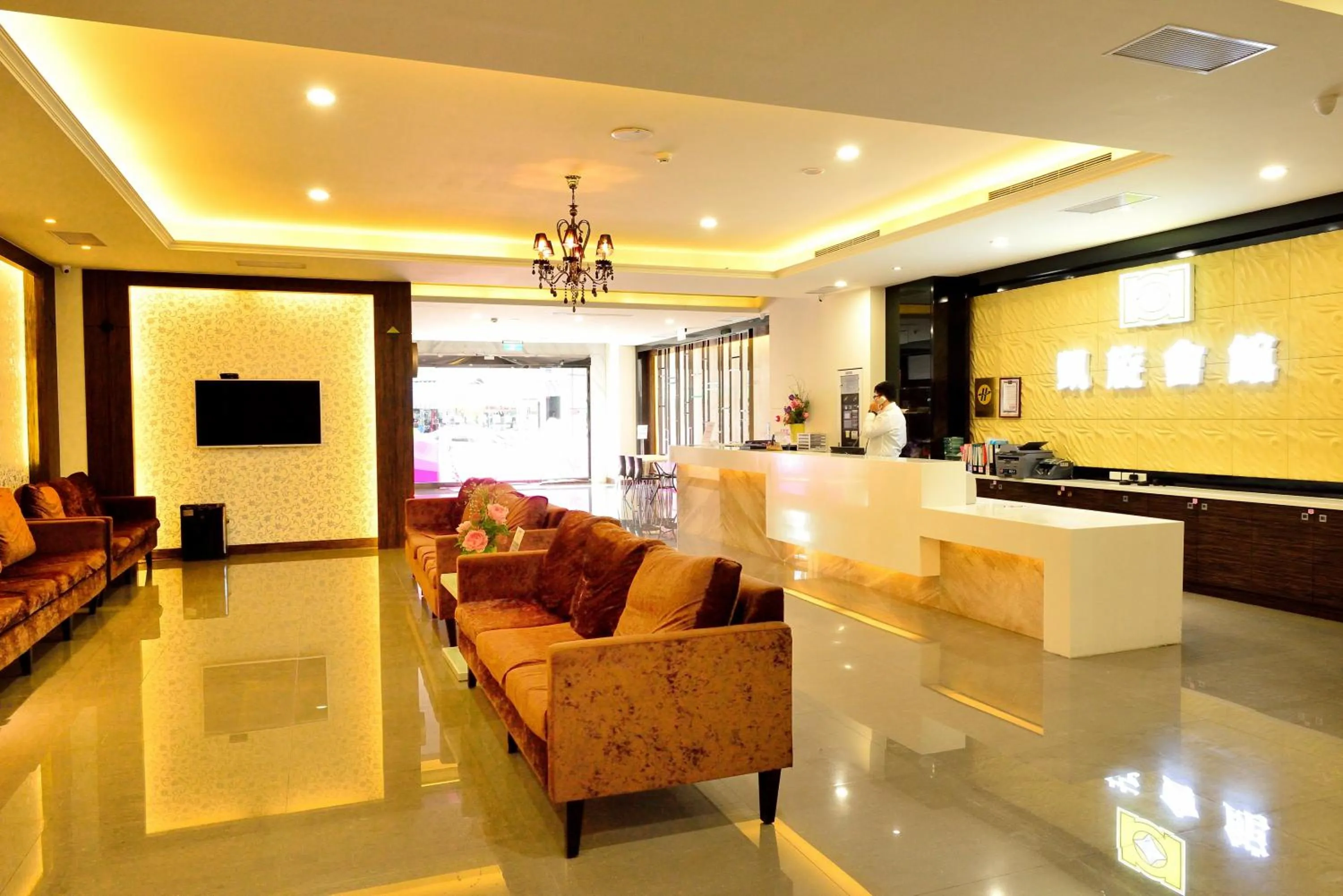 Facade/entrance in Kaishen Hotel