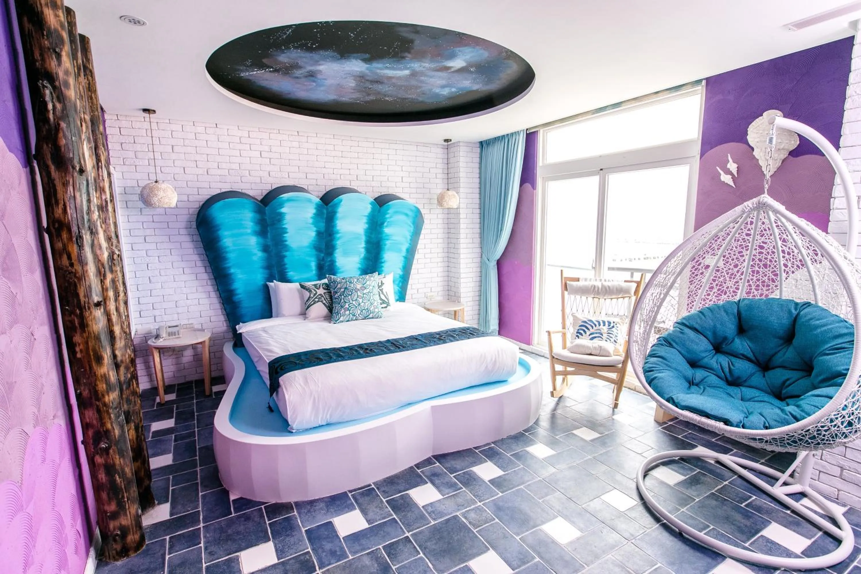 Bed in Jin Pin Hotel