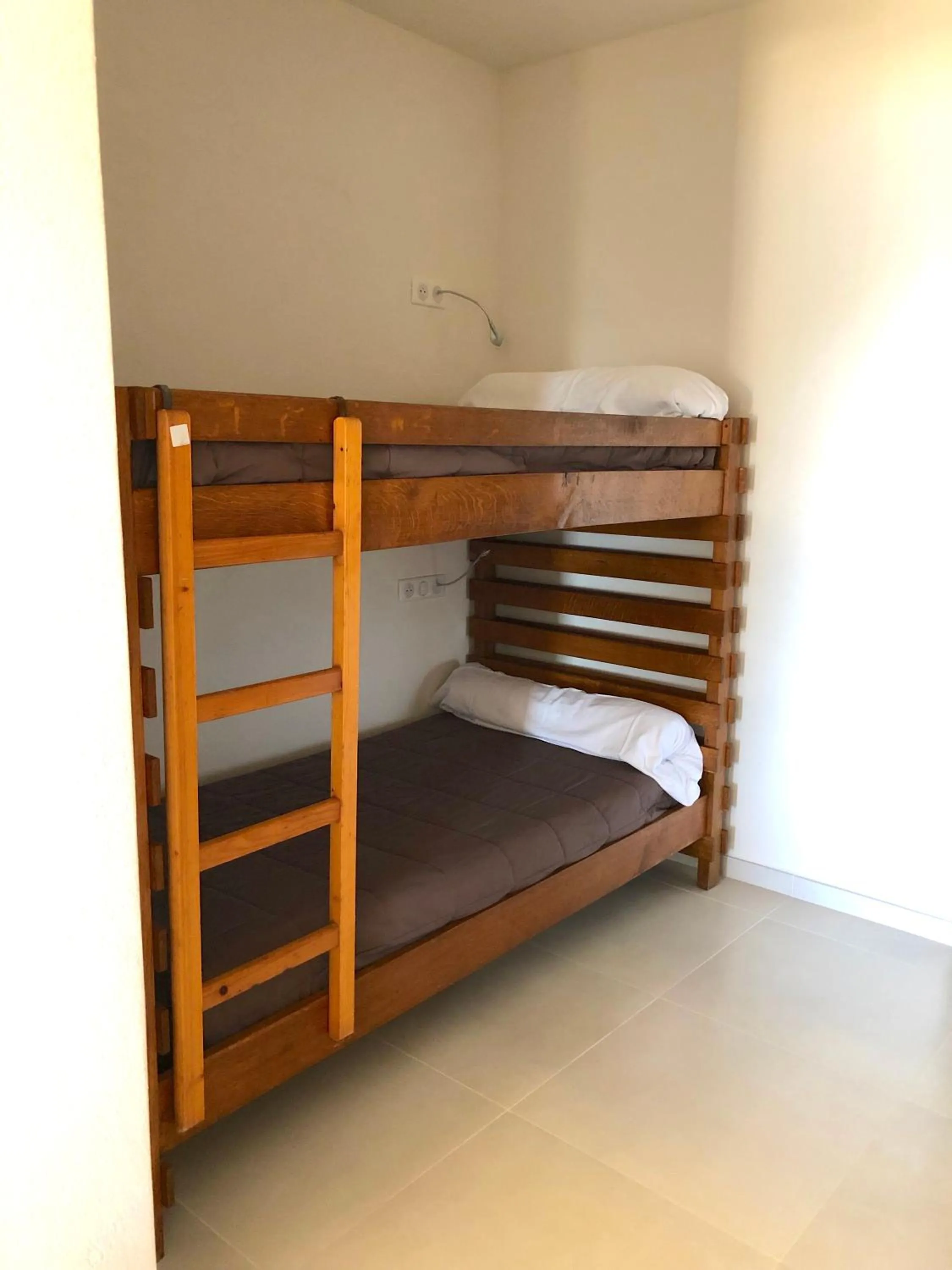 Bedroom, Bed in Hôtel et Résidence Ta Kladia - Omigna