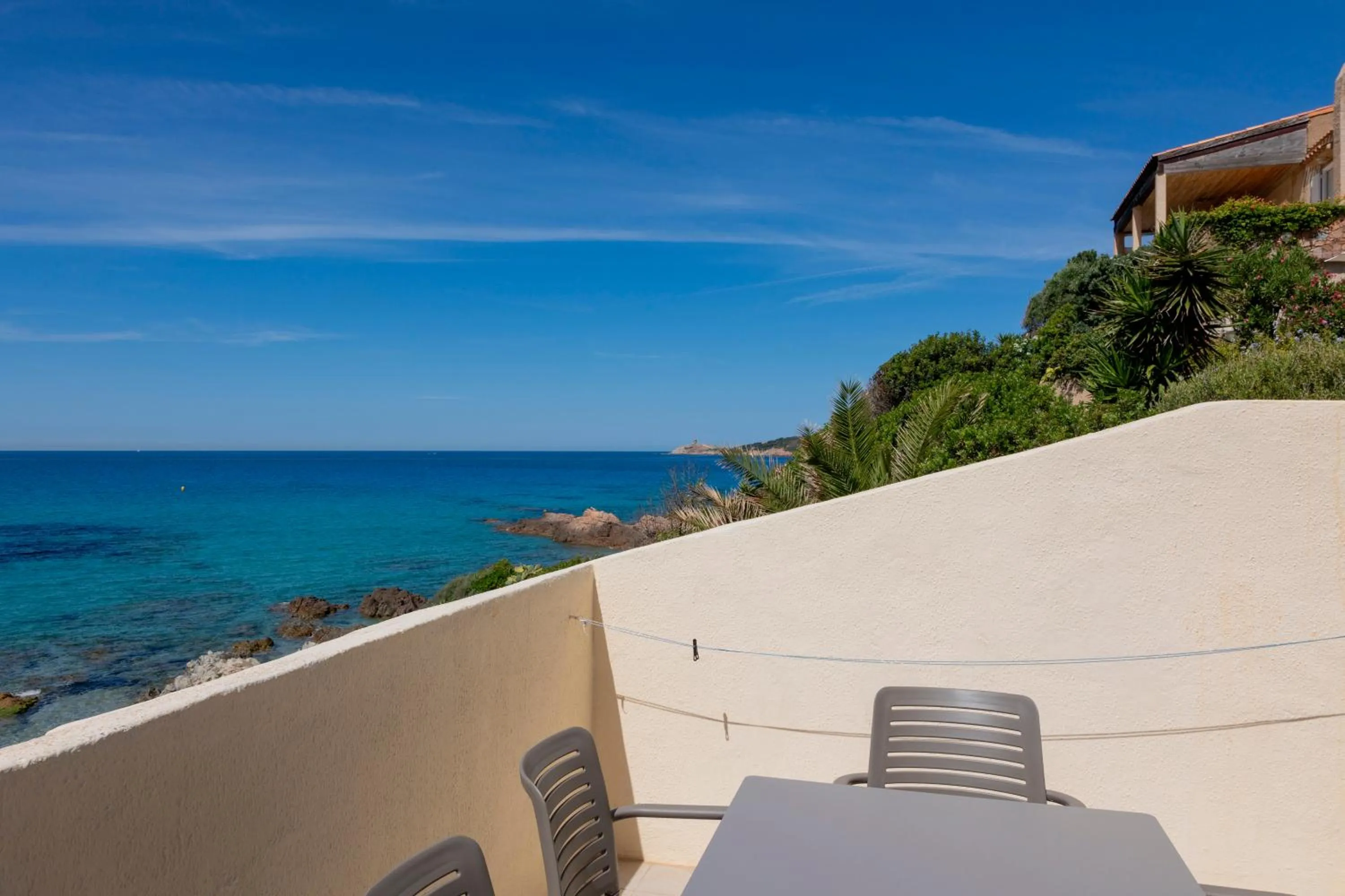 Balcony/Terrace in Hôtel et Résidence Ta Kladia - Omigna