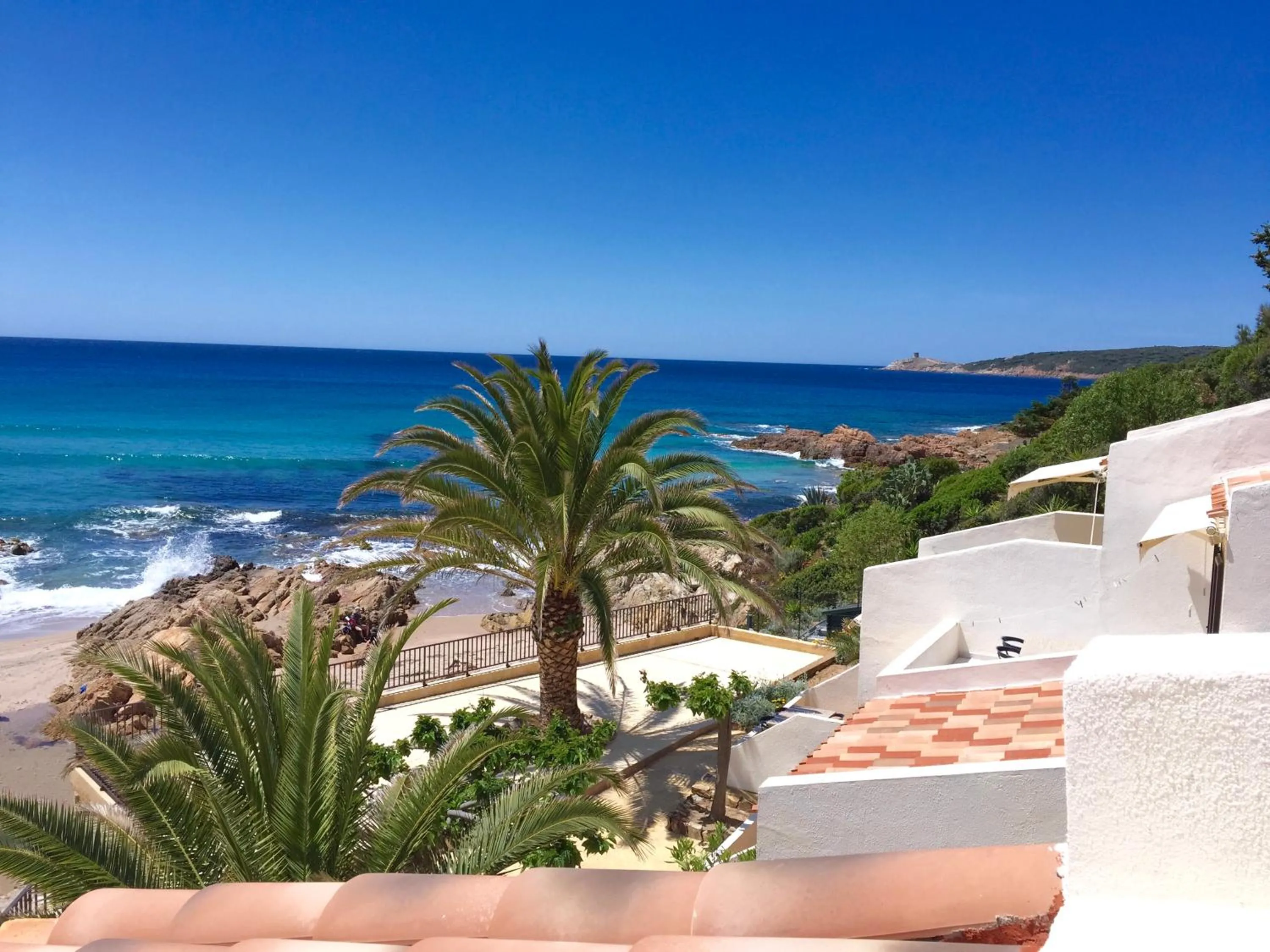 Balcony/Terrace in Hôtel et Résidence Ta Kladia - Omigna