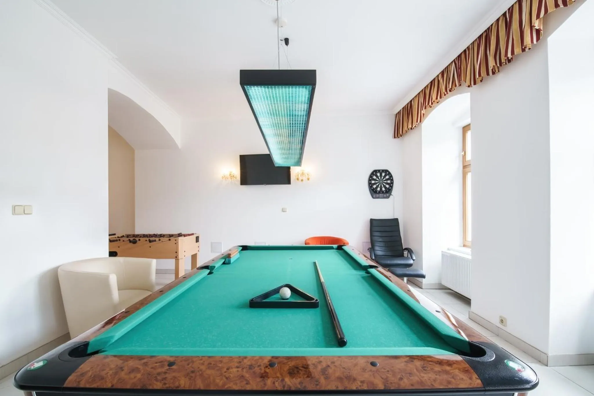 Billiard in LD Morava