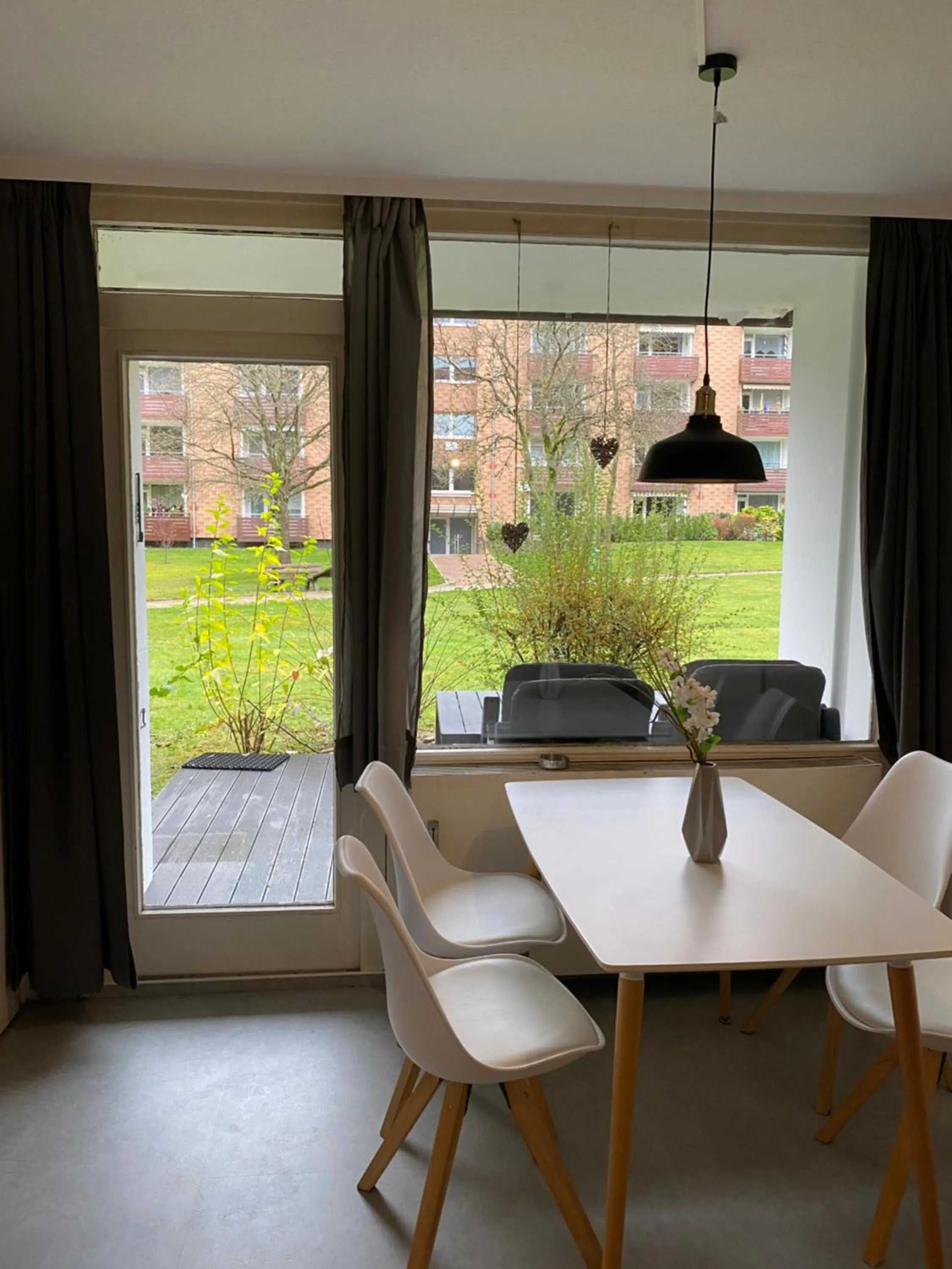 Dining area in Ferienwohnung Schneewittchen