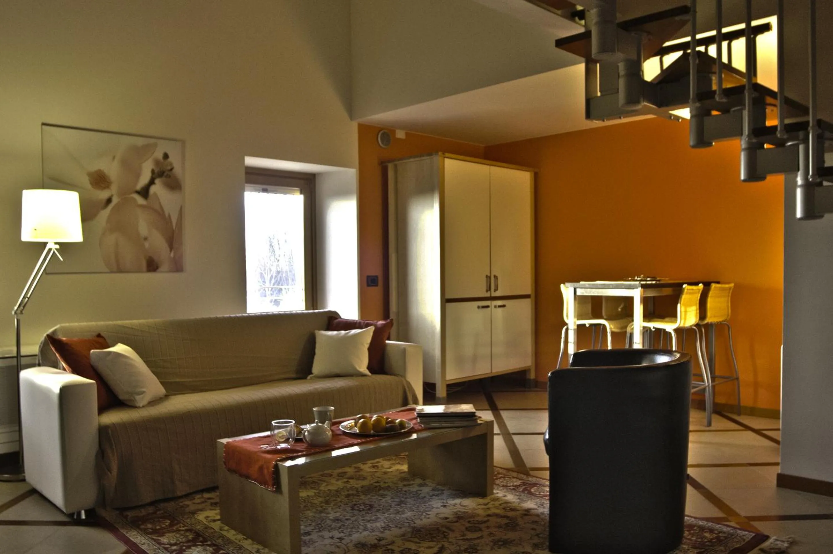 Photo of the whole room in Marco Polo