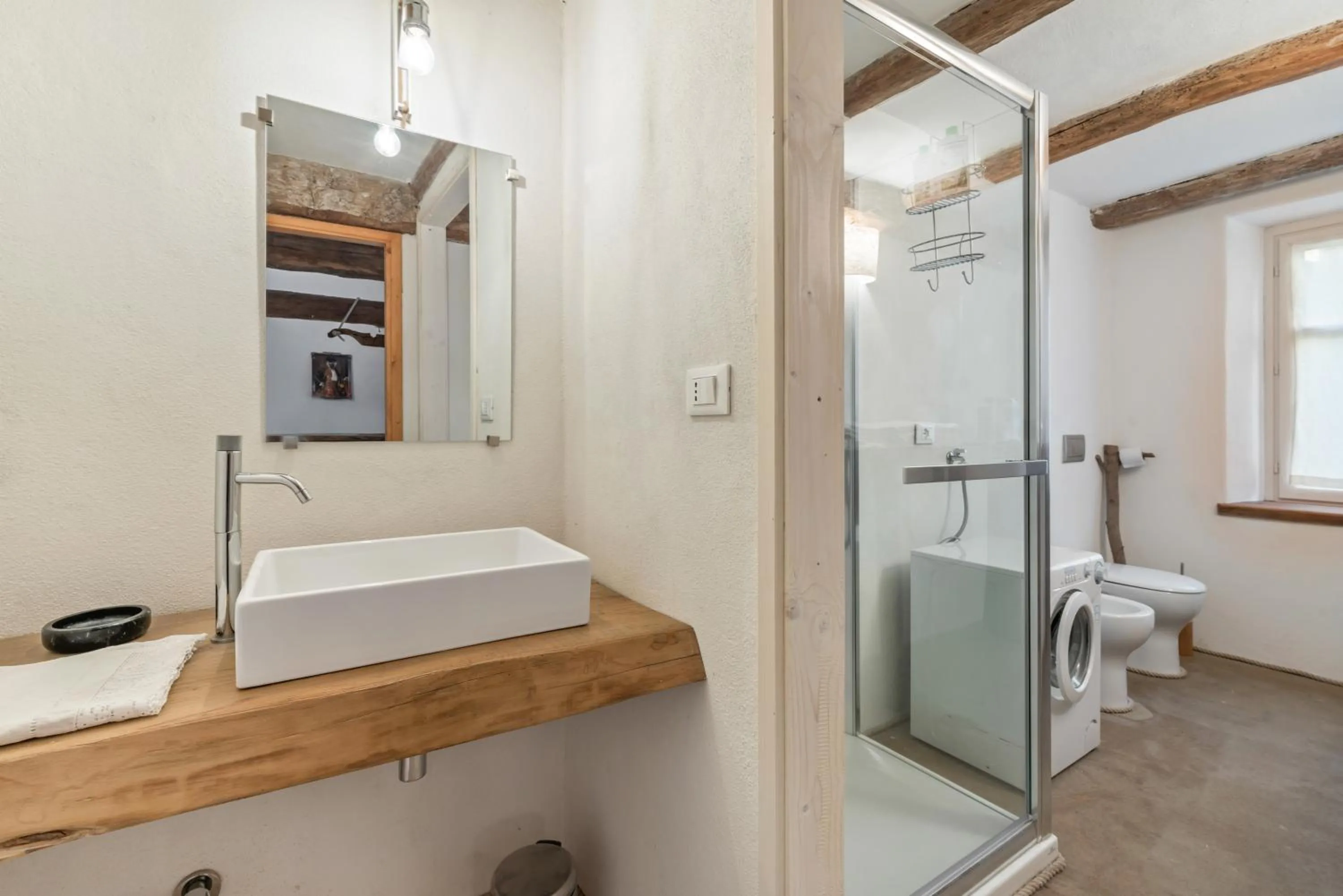 Bathroom in Greeneria