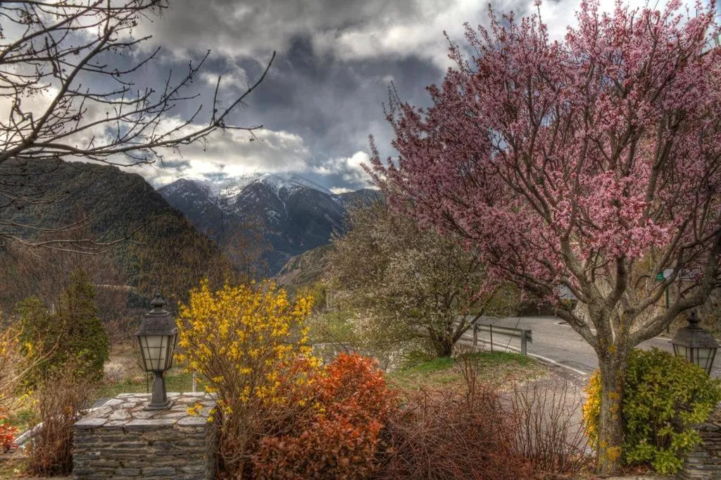 Natural landscape in Hotel La Burna Panoràmic