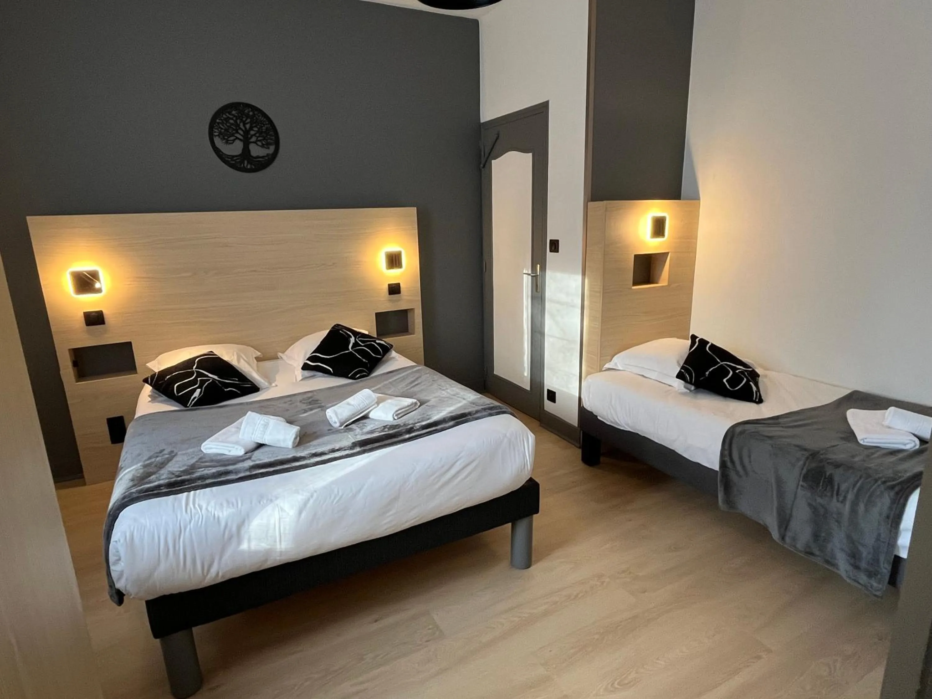 Photo of the whole room, Bed in Le Relax