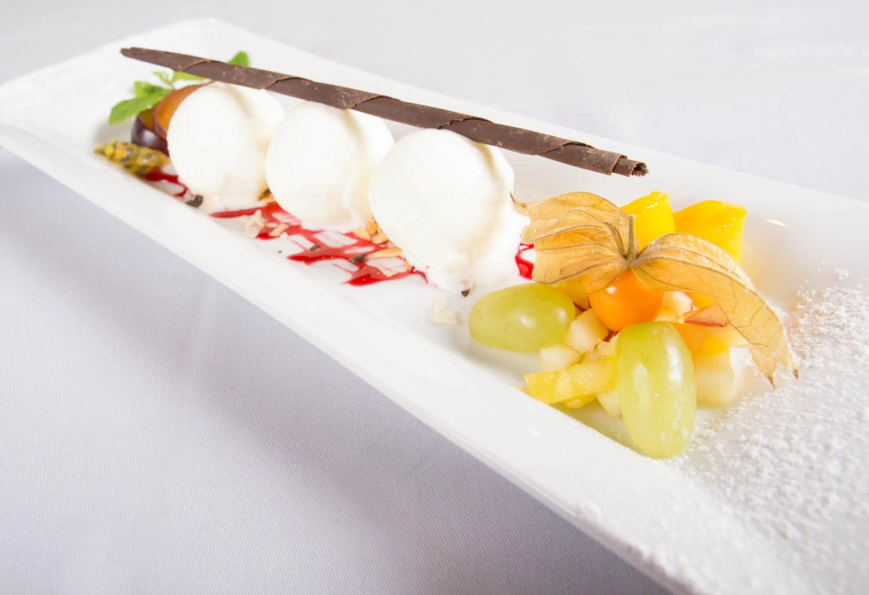 Restaurant/places to eat in Hotel Restaurant Vinothek LAMM