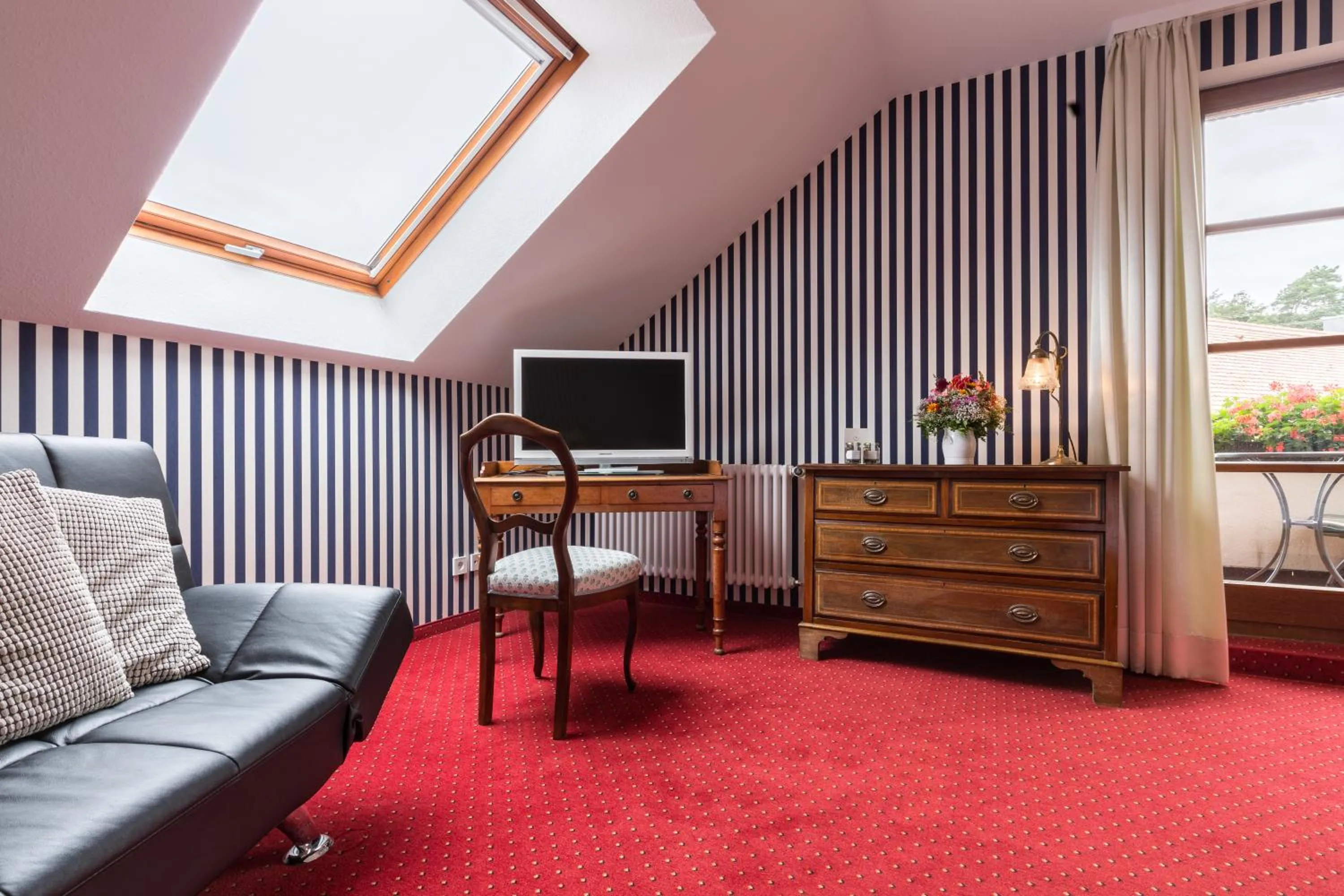 TV and multimedia in Hotel Restaurant Vinothek LAMM