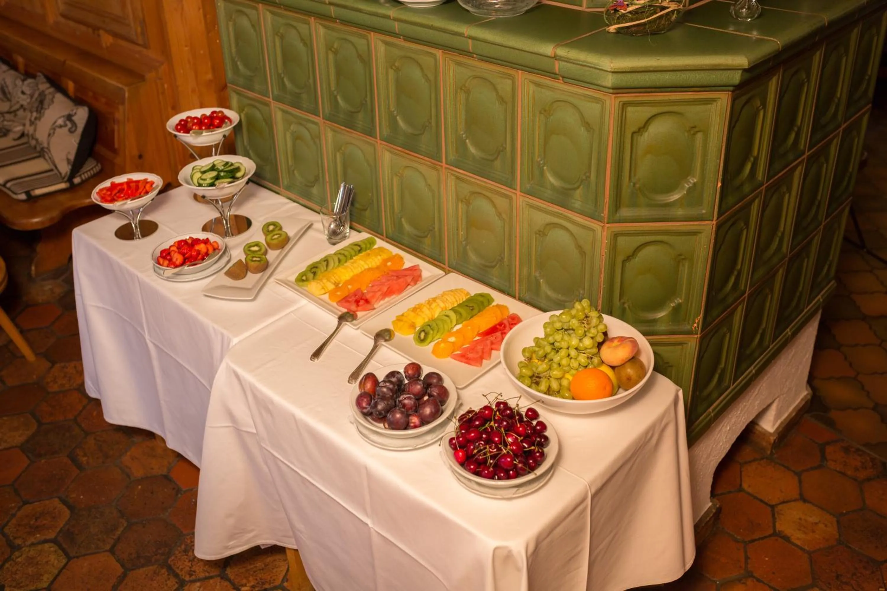 Breakfast in Hotel Restaurant Vinothek LAMM