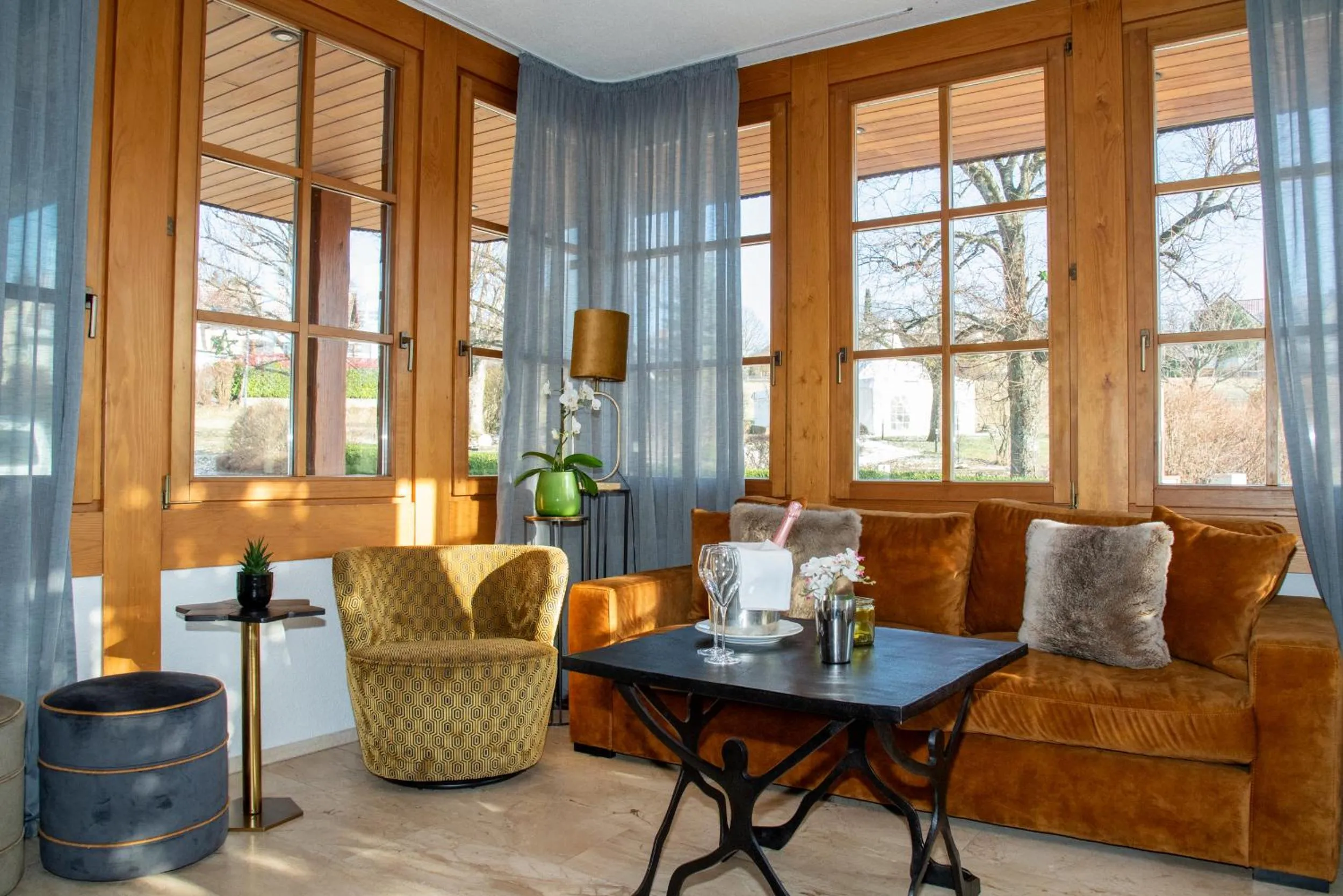 Seating area in Hotel Restaurant Vinothek LAMM