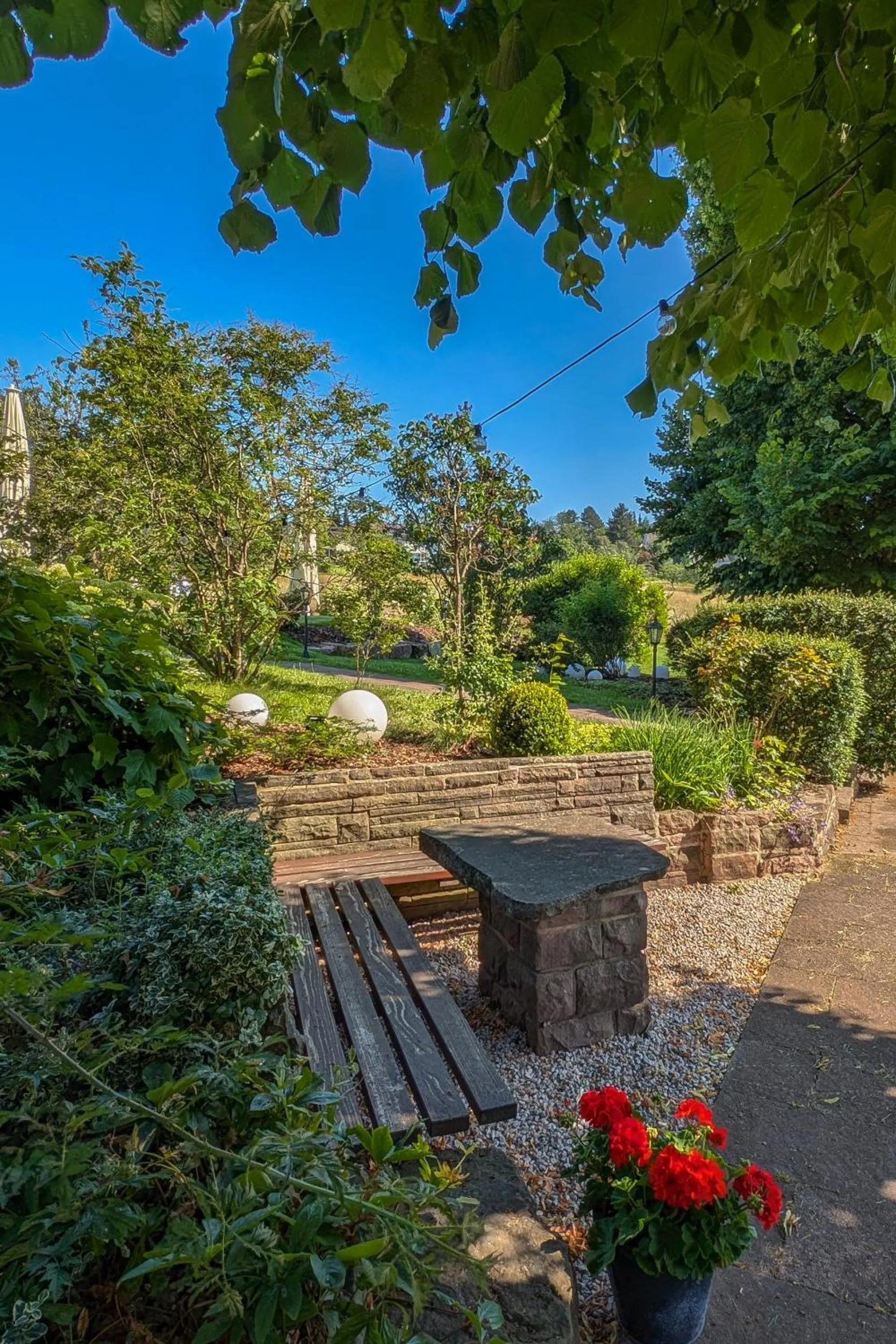 Garden in Hotel Restaurant Vinothek LAMM
