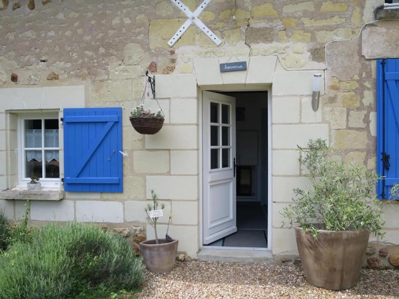 Facade/entrance in Domaine De Meigne
