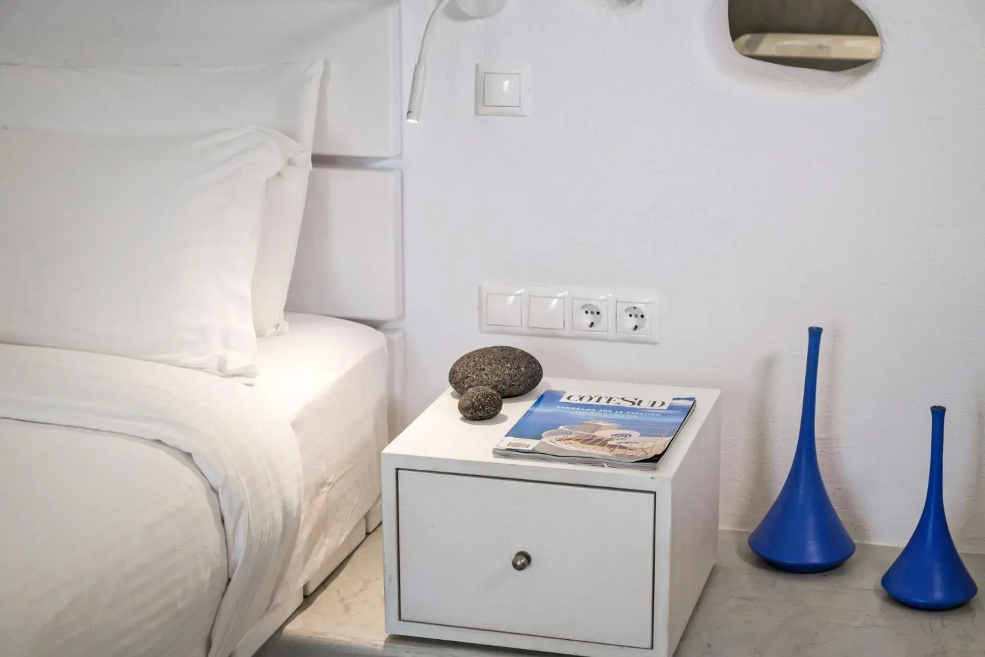 Bed in Kouros Village Hotel - Adults Only Bed in Kouros Village Hotel - Adults Only