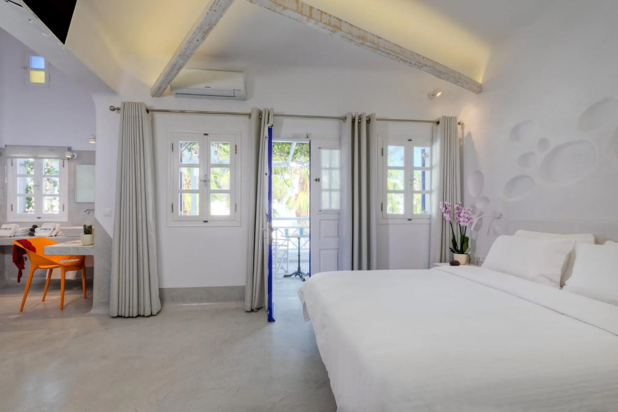 Bed in Kouros Village Hotel - Adults Only