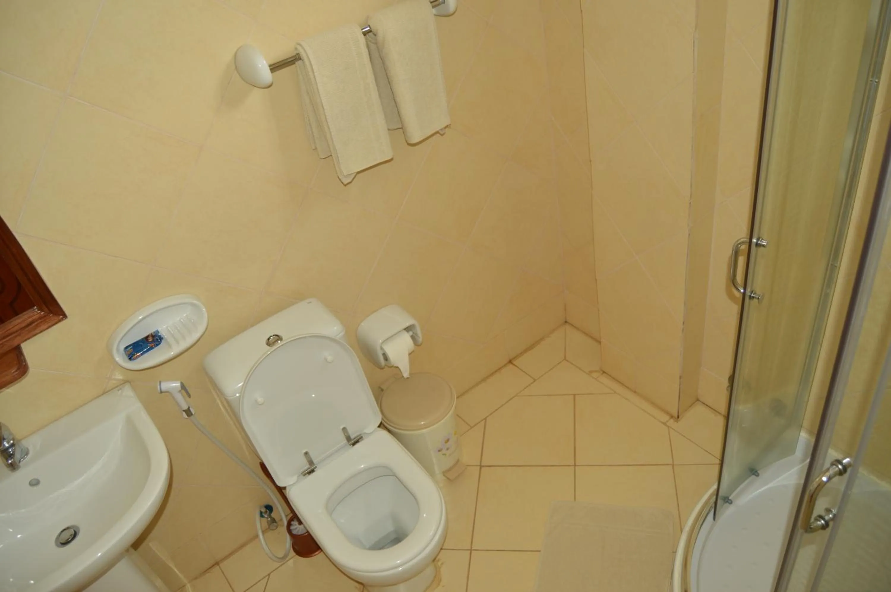 Bathroom in Harbe Hotel