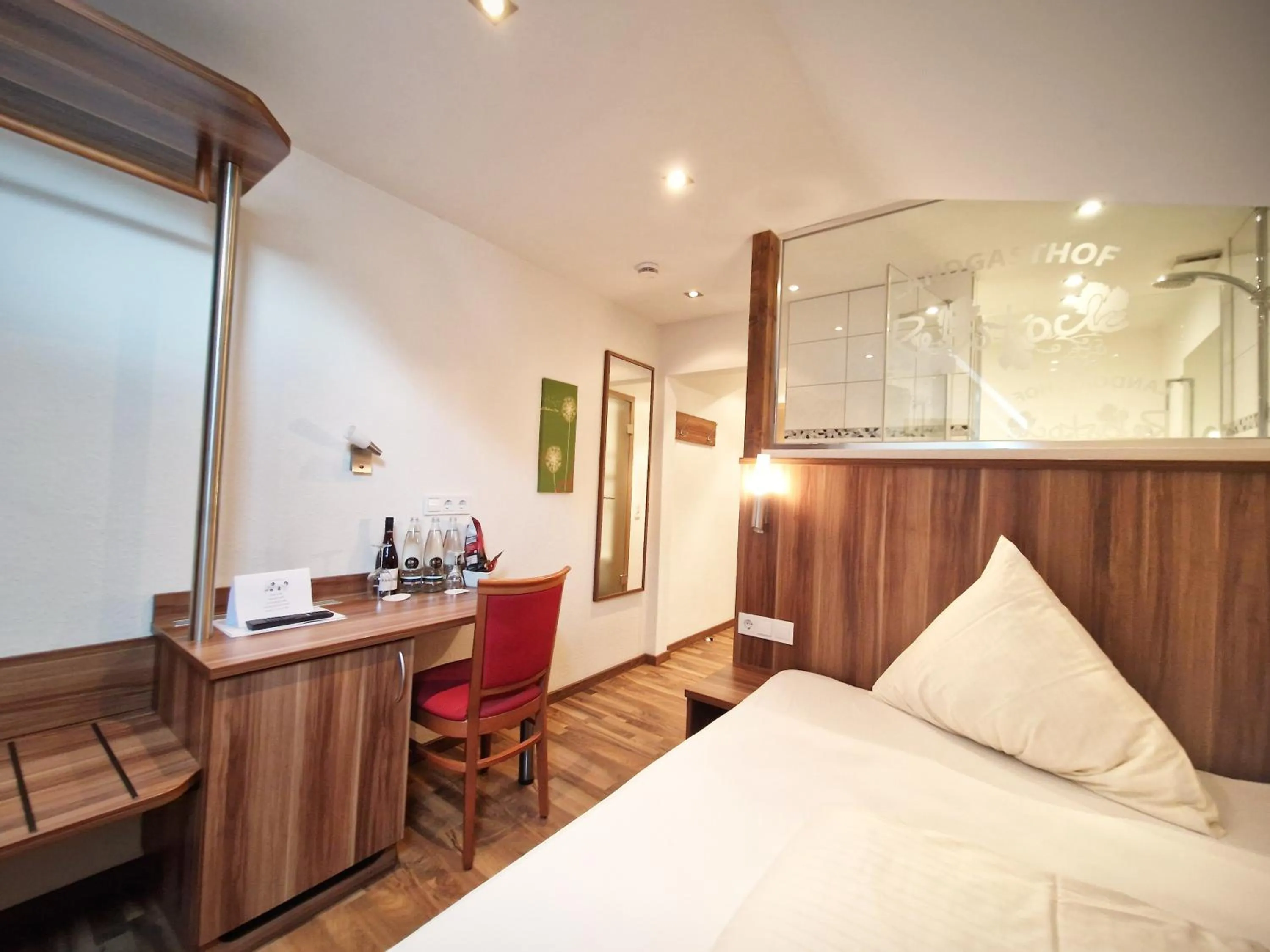 Bed in Landgasthof Rebstock