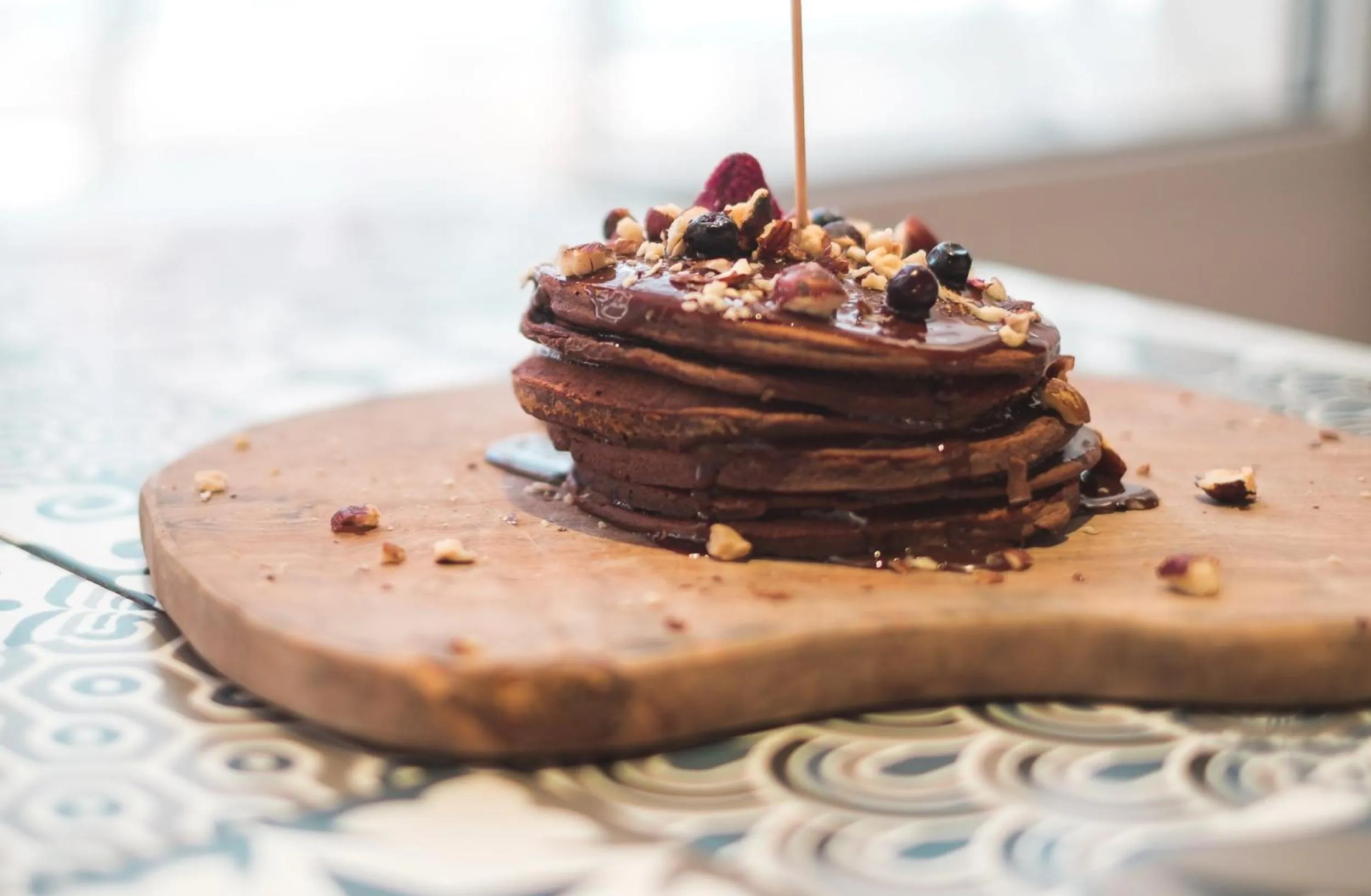 Restaurant/places to eat in Olive Green Hotel