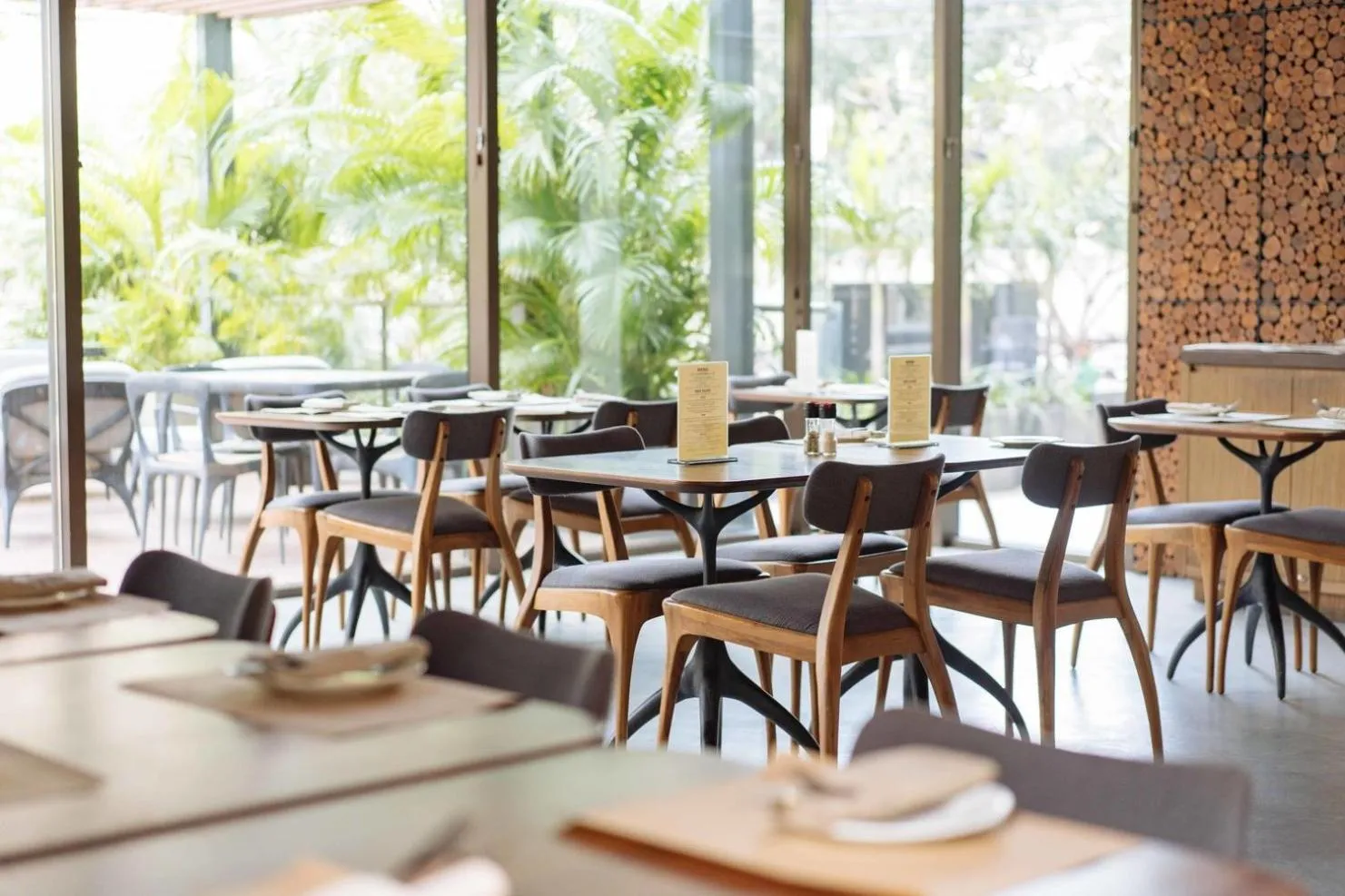 Restaurant/places to eat in SILA Urban Living